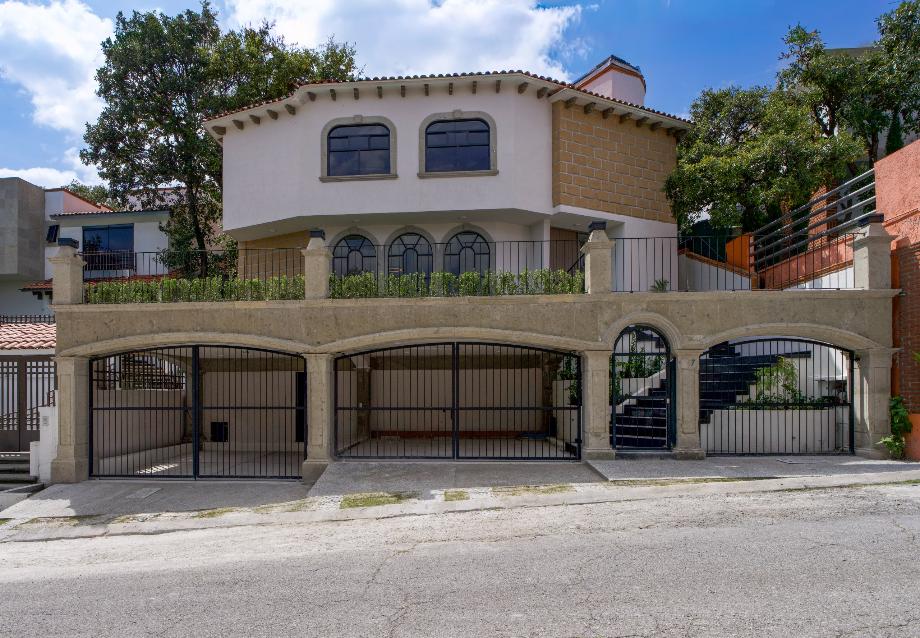 Atizapán de Zaragoza, Estado de méxico, 52938, Mexico, 4 Bedrooms Bedrooms, ,5 BathroomsBathrooms,Residential,For Sale,2000649