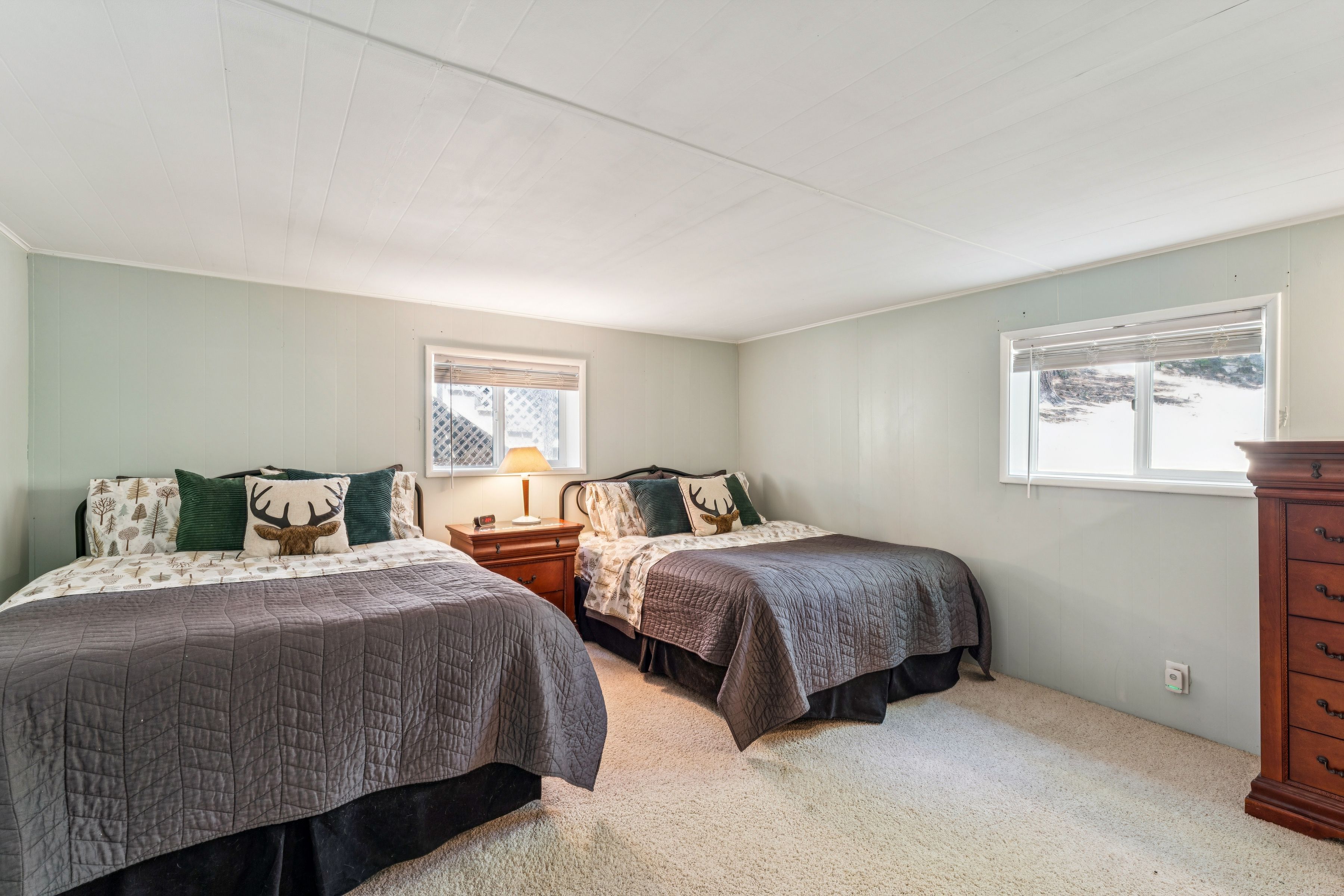  686 Grass Valley Road, Lake Arrowhead, CA 92352 - 物件實景