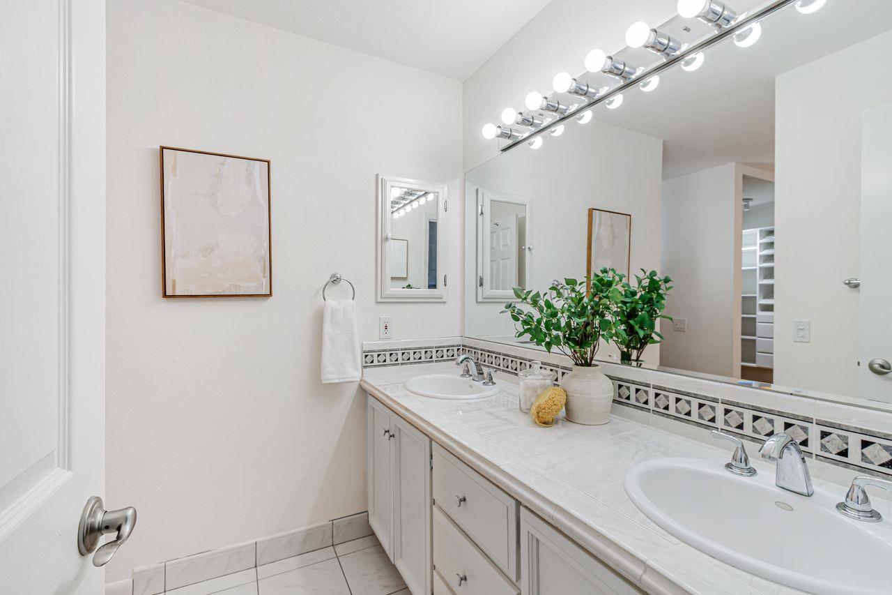 San Jose, California, 95136, United States, 3 Bedrooms Bedrooms, ,3 BathroomsBathrooms,Residential,For Sale,1911291