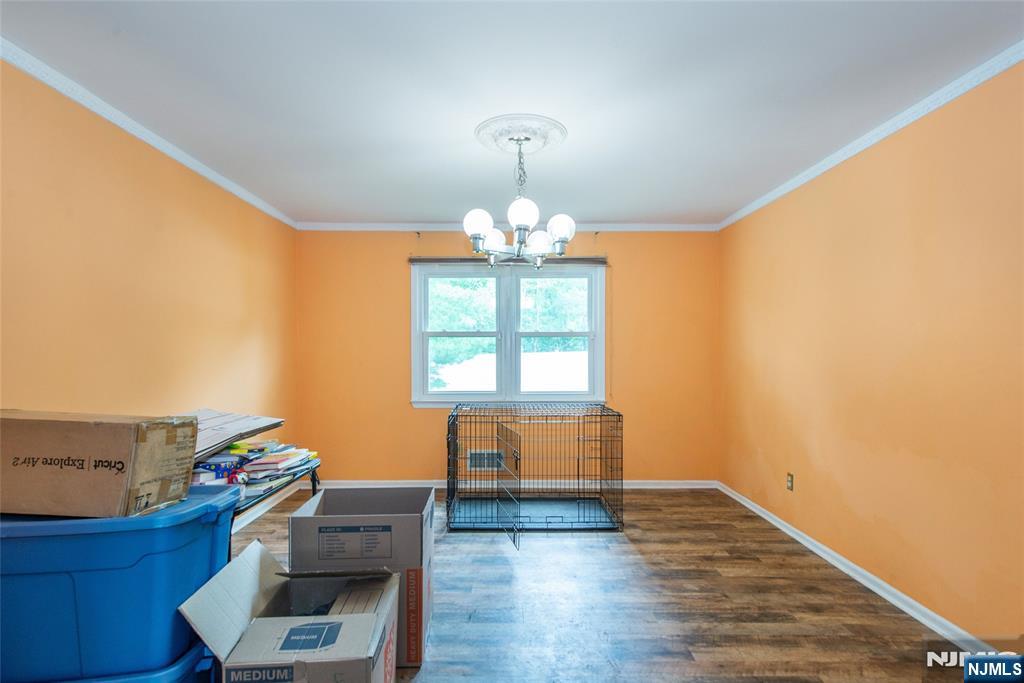 Wayne, New Jersey, 07470, United States, 4 Bedrooms Bedrooms, ,3 BathroomsBathrooms,Residential,For Sale,1857394