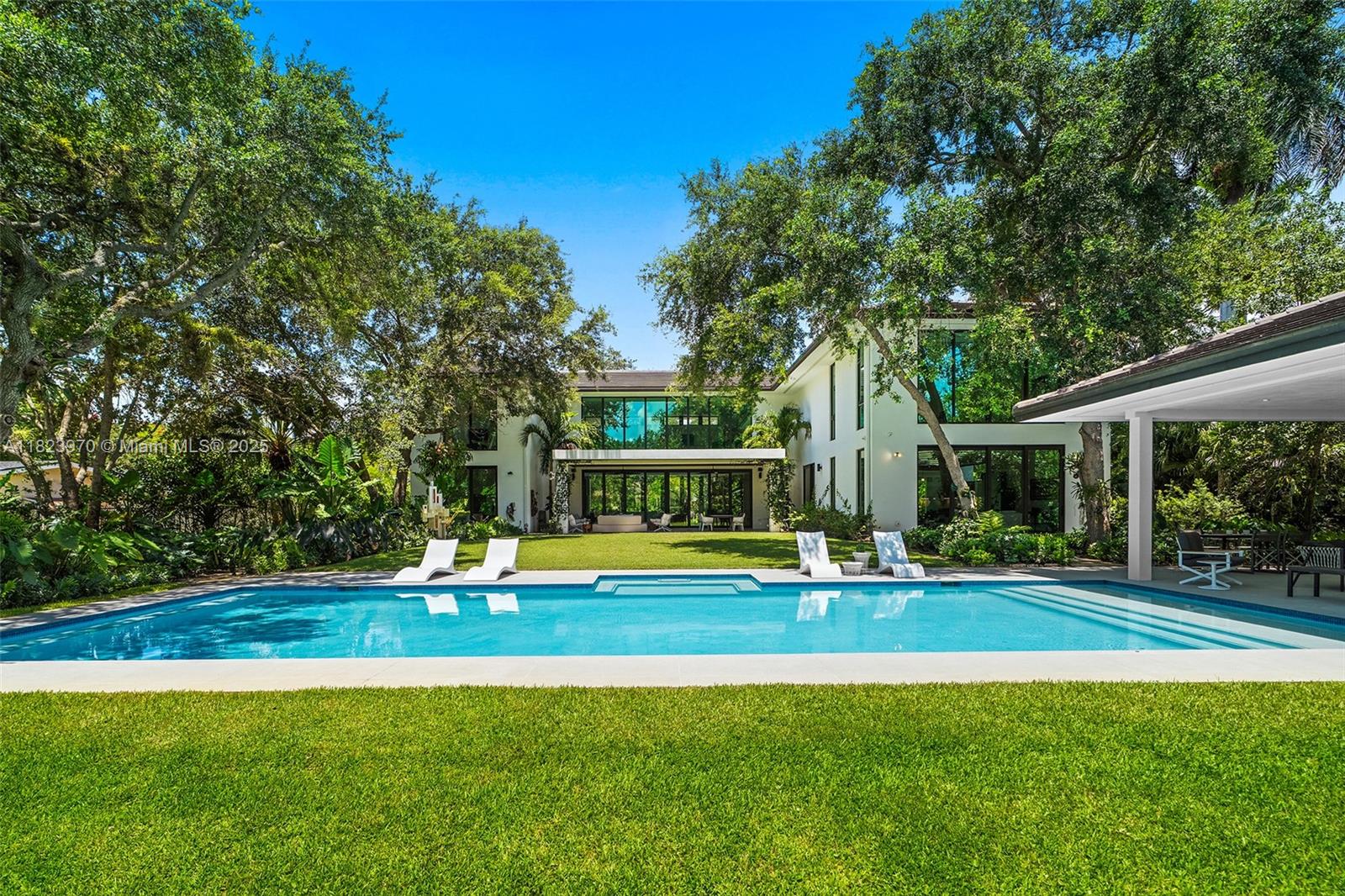 Pinecrest, Florida, 33156, United States, 7 Bedrooms Bedrooms, ,9 BathroomsBathrooms,Residential,For Sale,1885152