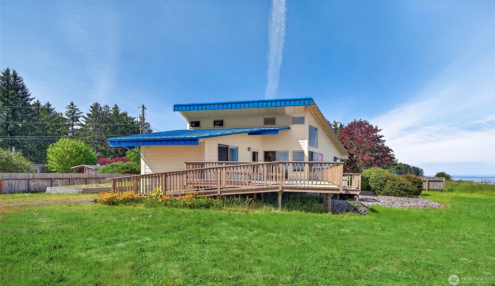Ocean Park, Washington, 98640, United States, 2 Bedrooms Bedrooms, ,2 BathroomsBathrooms,Residential,For Sale,2049275