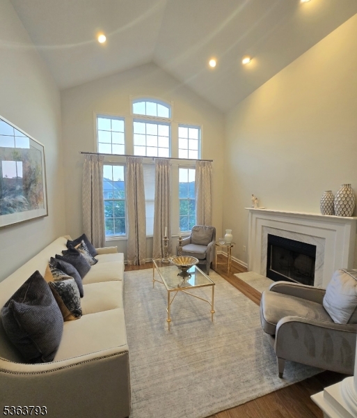 North Haledon Boro, New Jersey, 07508, United States, 4 Bedrooms Bedrooms, ,4 BathroomsBathrooms,Residential,For Sale,1866424