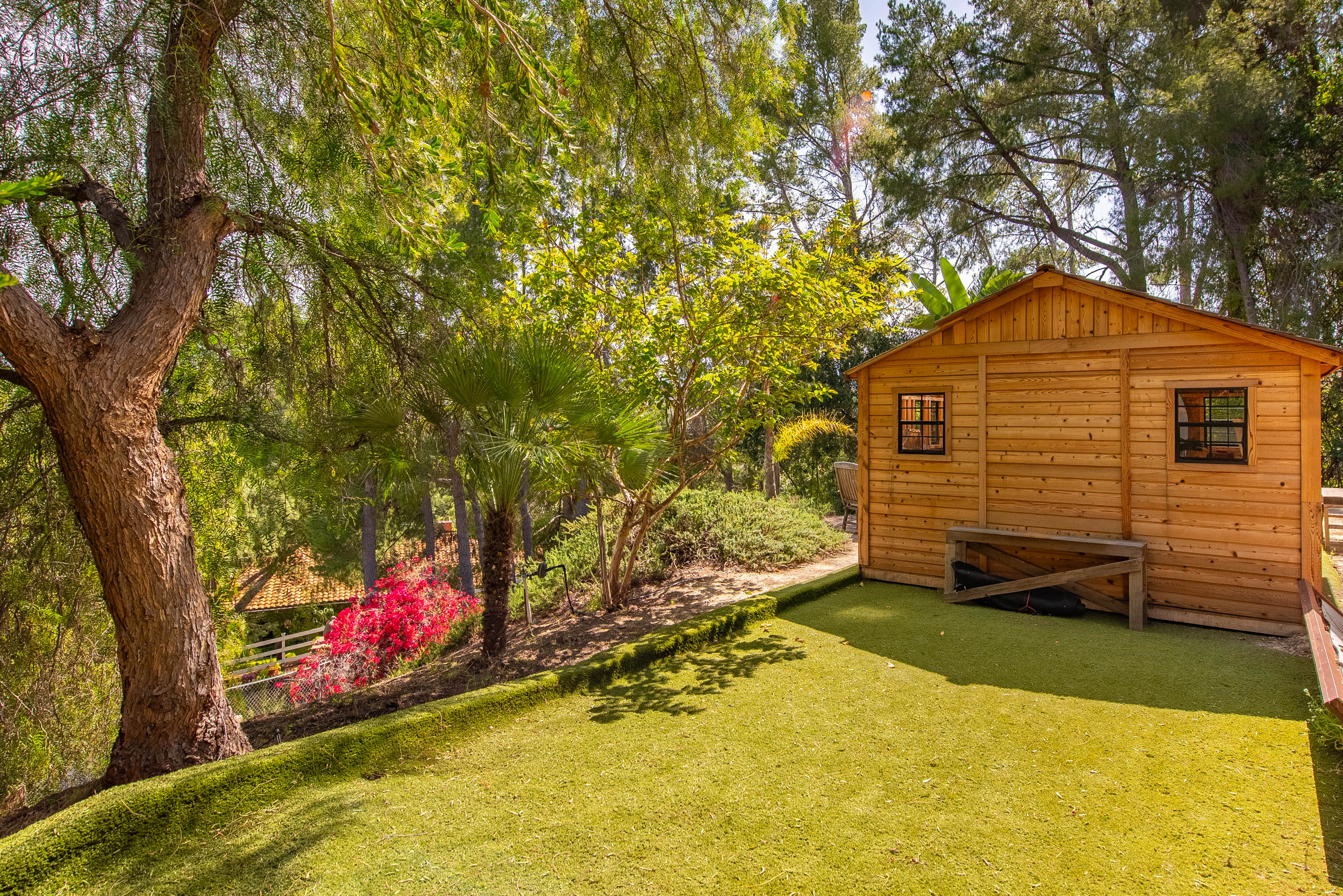  6110 Colodny Drive, Agoura Hills - 物件實景