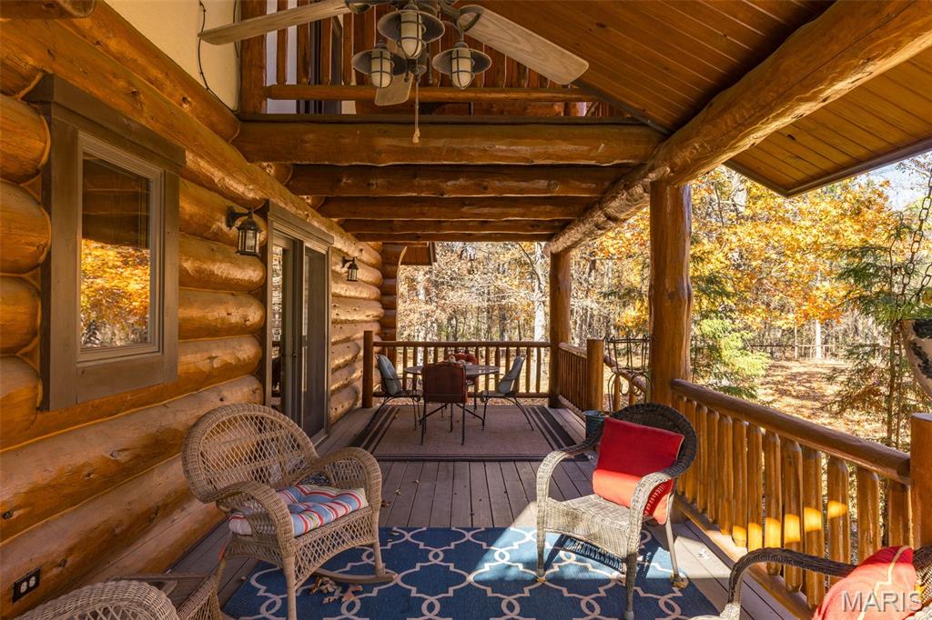 Farmington, Missouri, 63640, United States, 3 Bedrooms Bedrooms, ,4 BathroomsBathrooms,Residential,For Sale,1991980