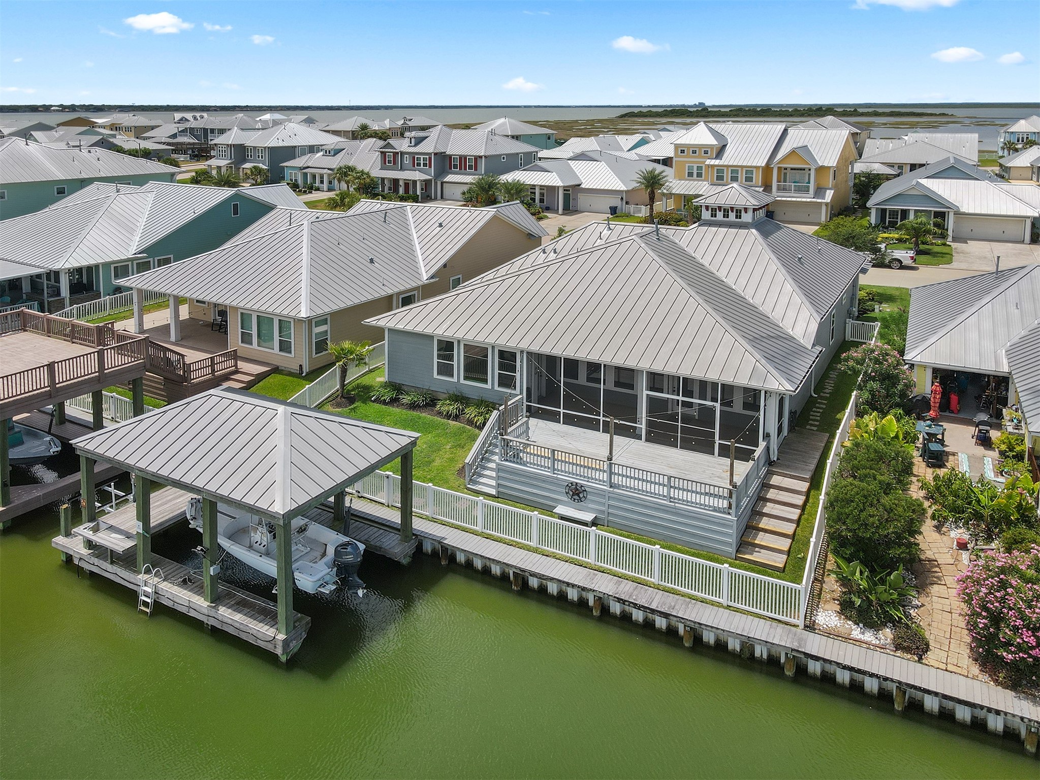 Texas City, Texas, 77590, United States, 3 Bedrooms Bedrooms, ,3 BathroomsBathrooms,Residential,For Sale,1911937