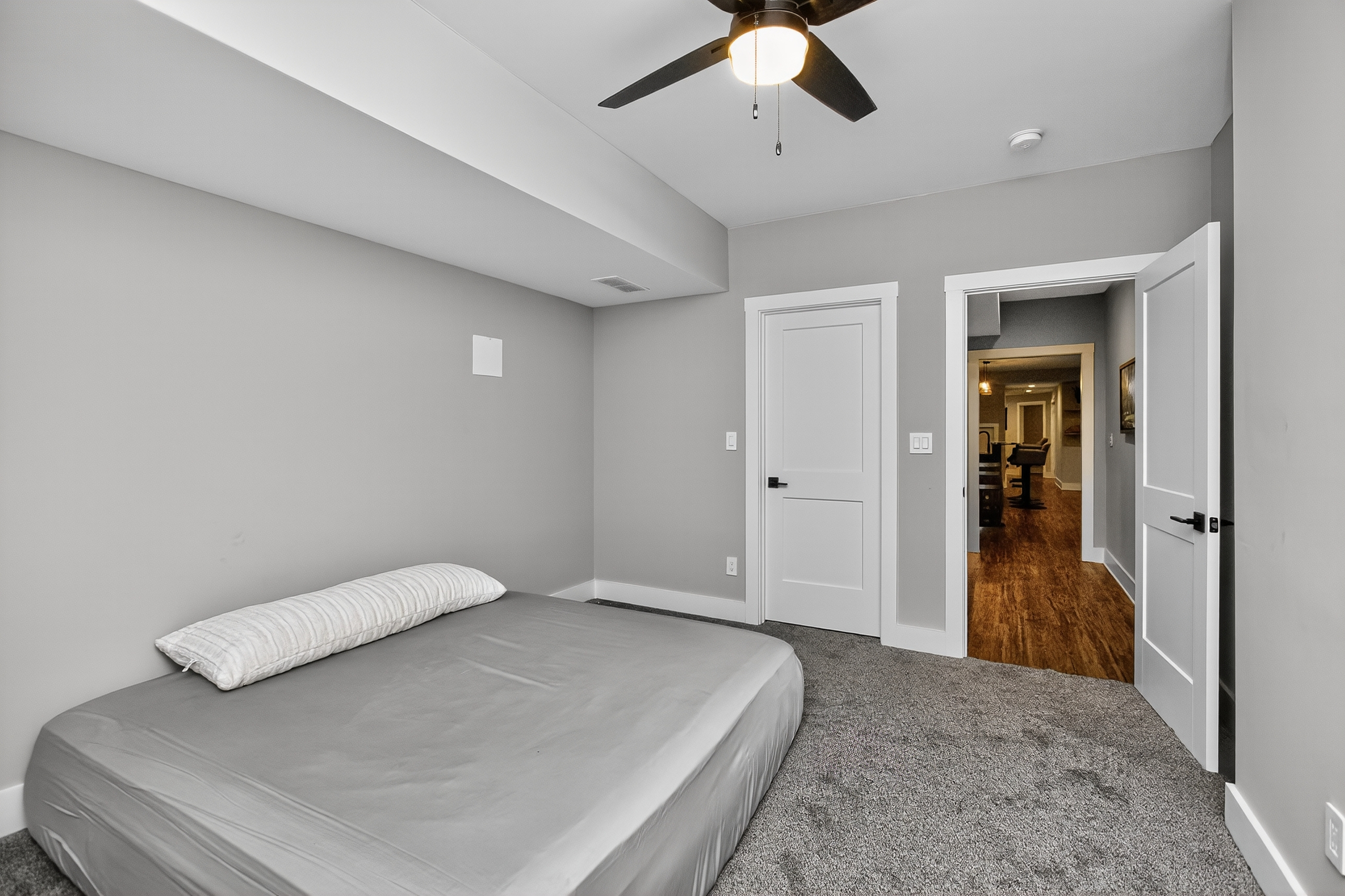  5039 Combs Ferry Road - 物件實景