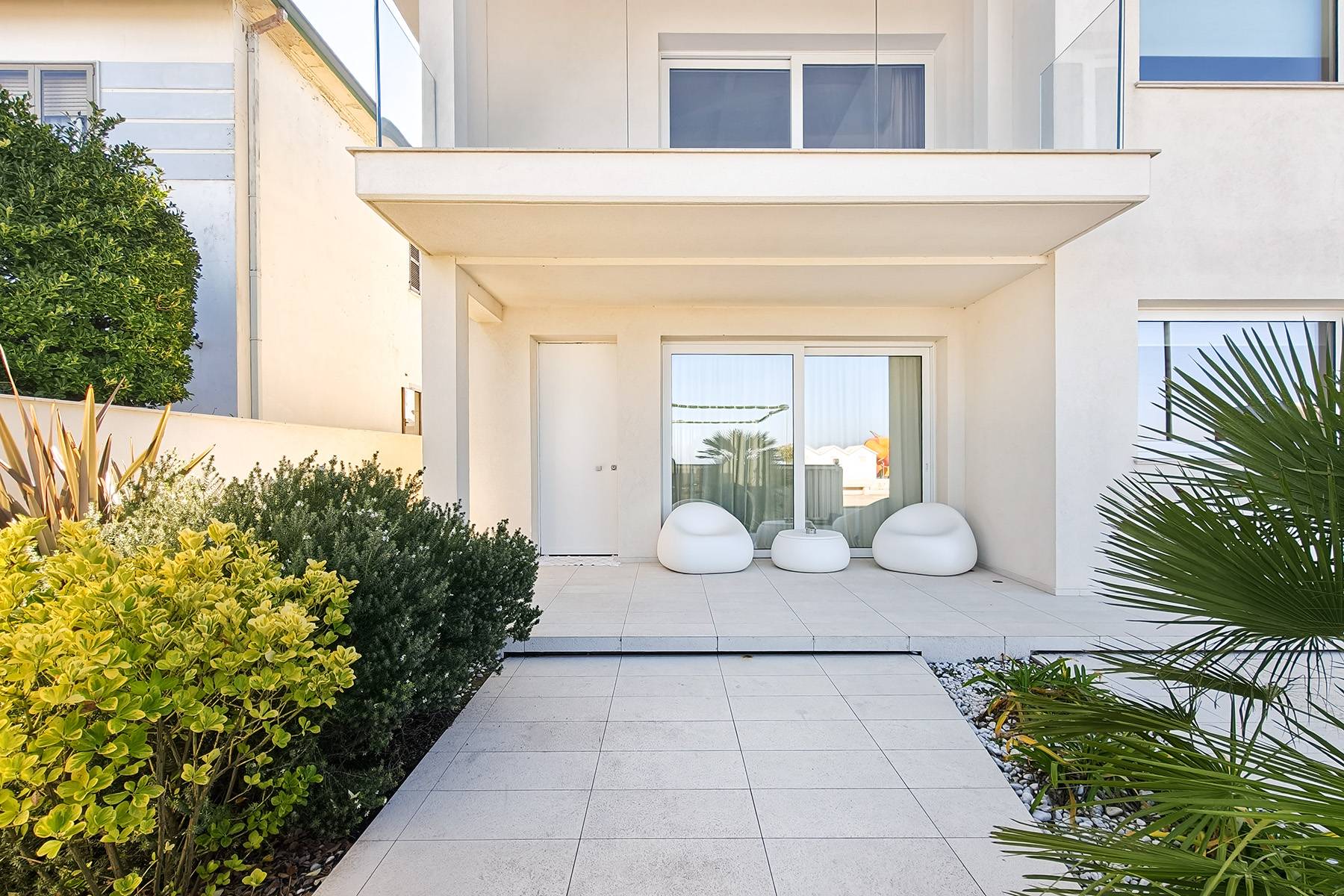  Rare Contemporary Seafront Residence in Le Marche - 物件實景