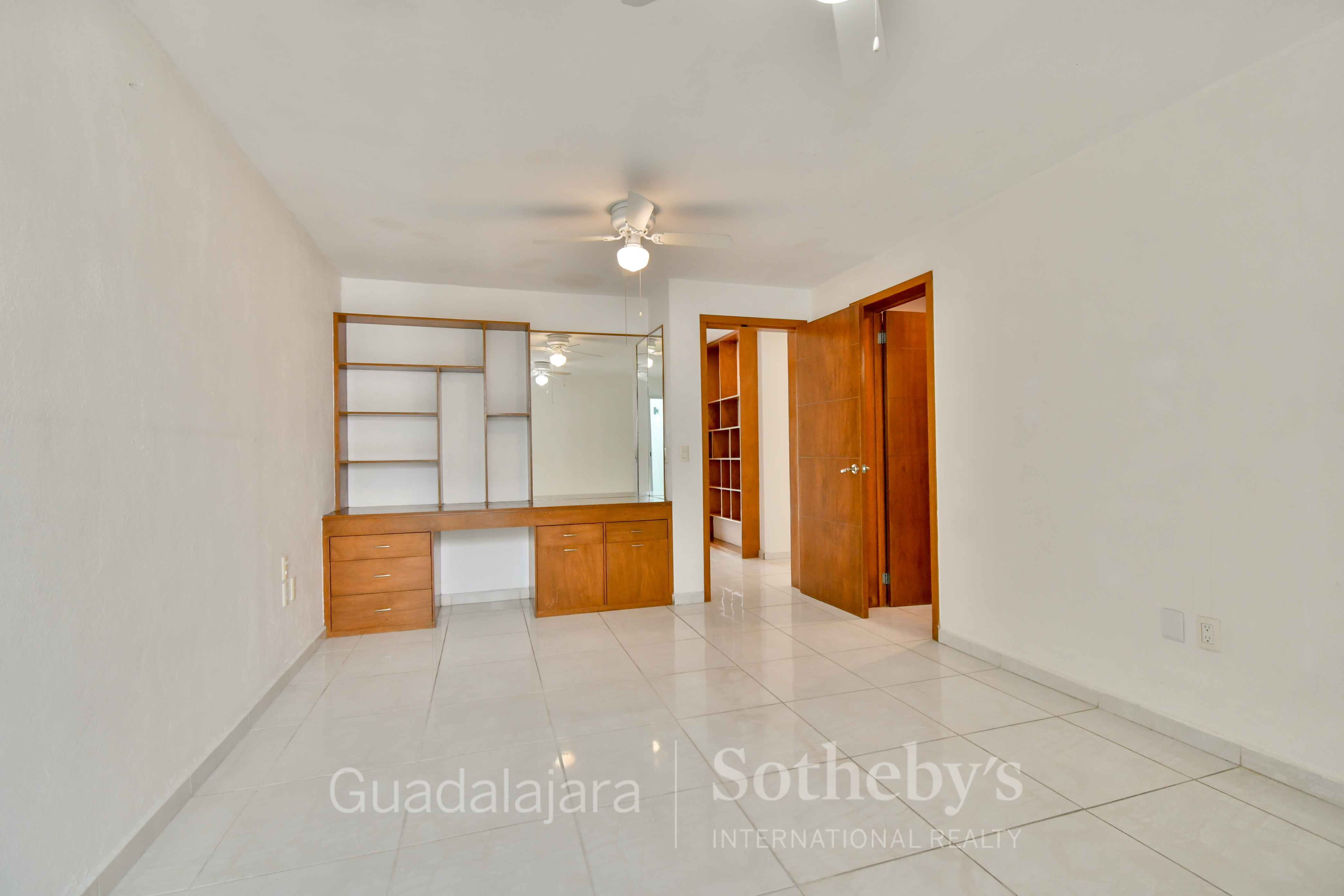  Casa duplex en condominio Puerta del Valle en venta - 物件實景