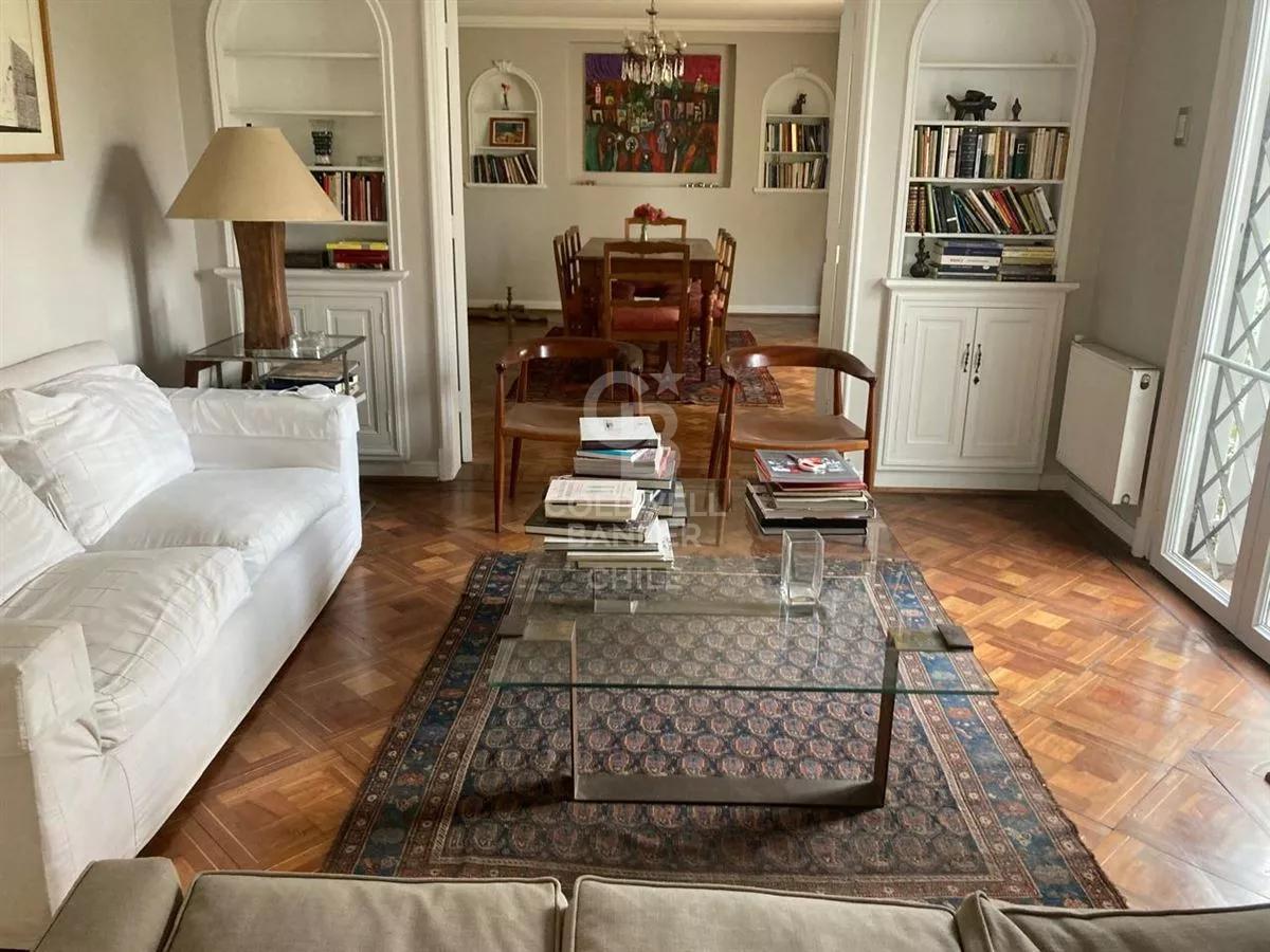 Providencia, Chile, 4 Bedrooms Bedrooms, ,3 BathroomsBathrooms,Residential,For Sale,1737158