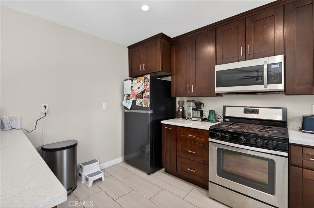 Pomona, California, 91768, United States, 3 Bedrooms Bedrooms, ,2 BathroomsBathrooms,Residential,For Sale,2023103