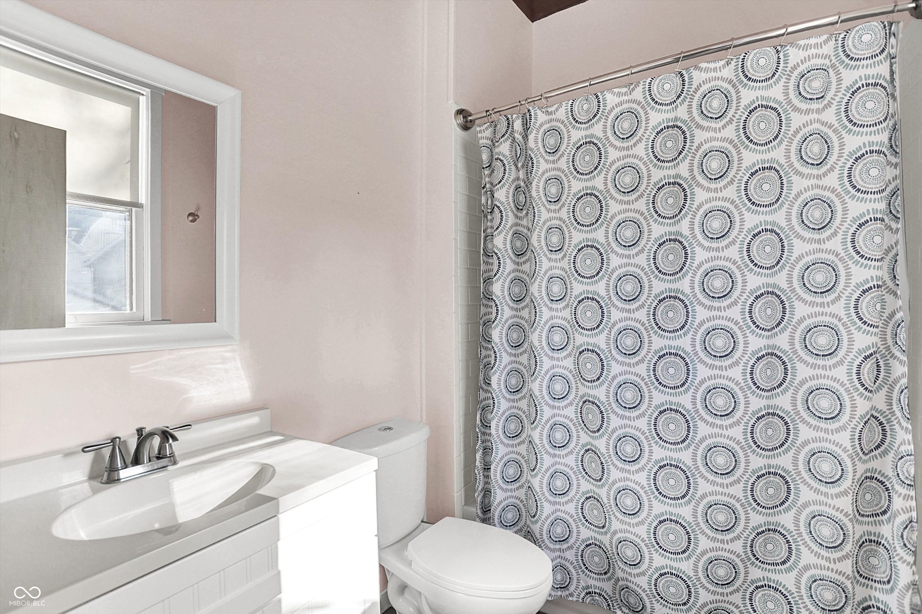 Lafayette, Indiana, 47905, United States, 4 Bedrooms Bedrooms, ,3 BathroomsBathrooms,Residential,For Sale,2008577