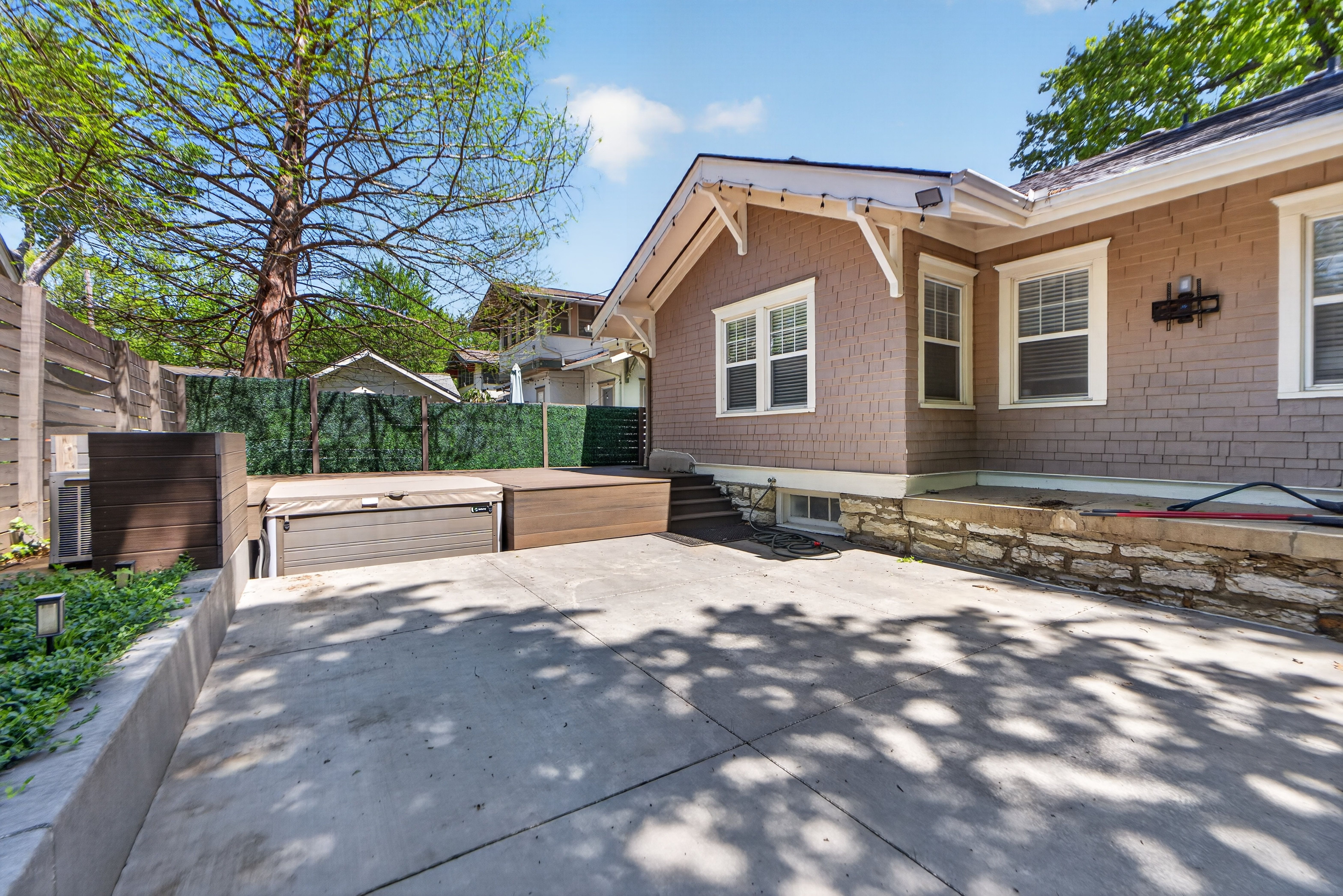  5850 Brookside Boulevard, Kansas City, MO 64113 - 物件實景