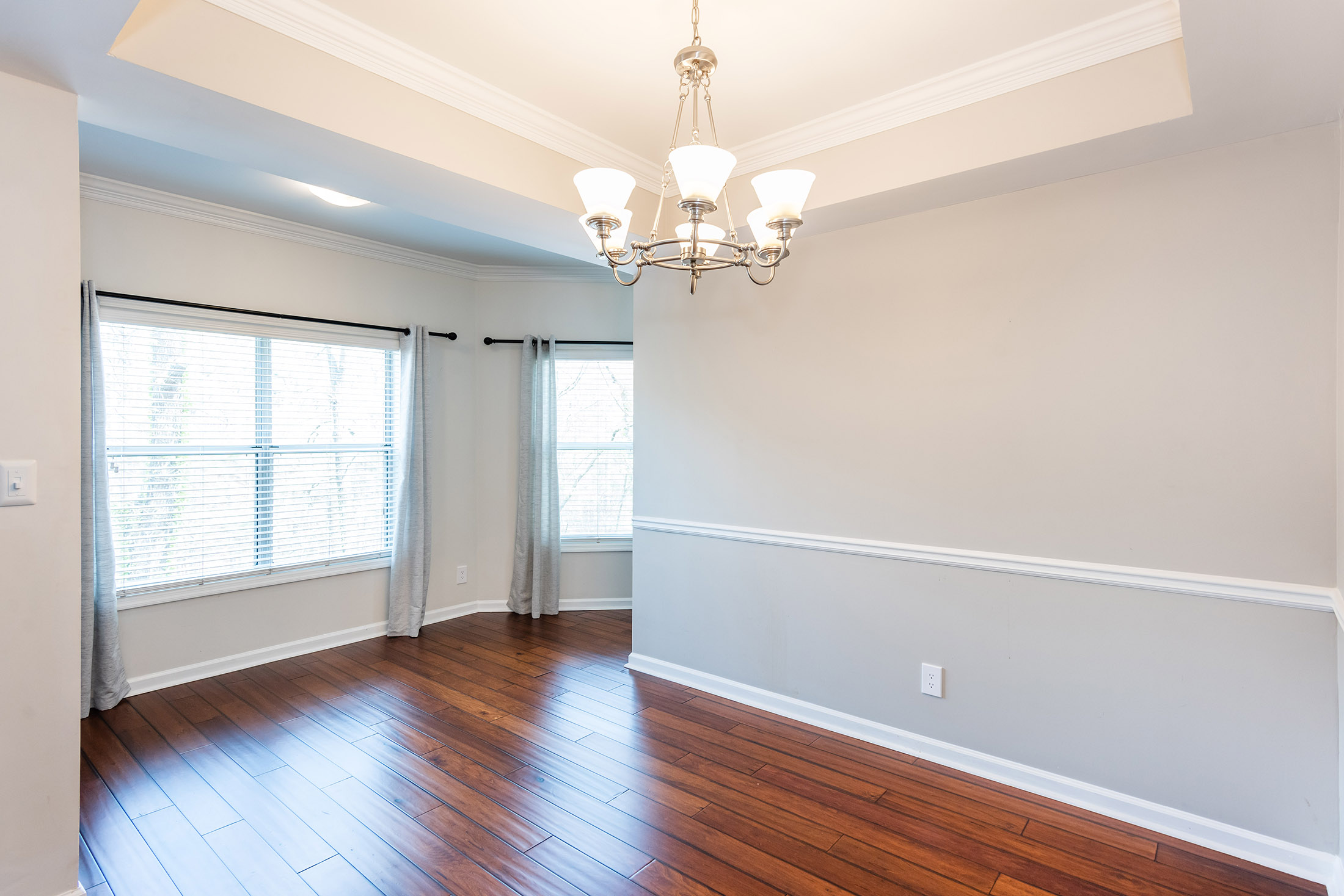  Spacious Corner Unit Condo in Resort-Style Community - 物件實景