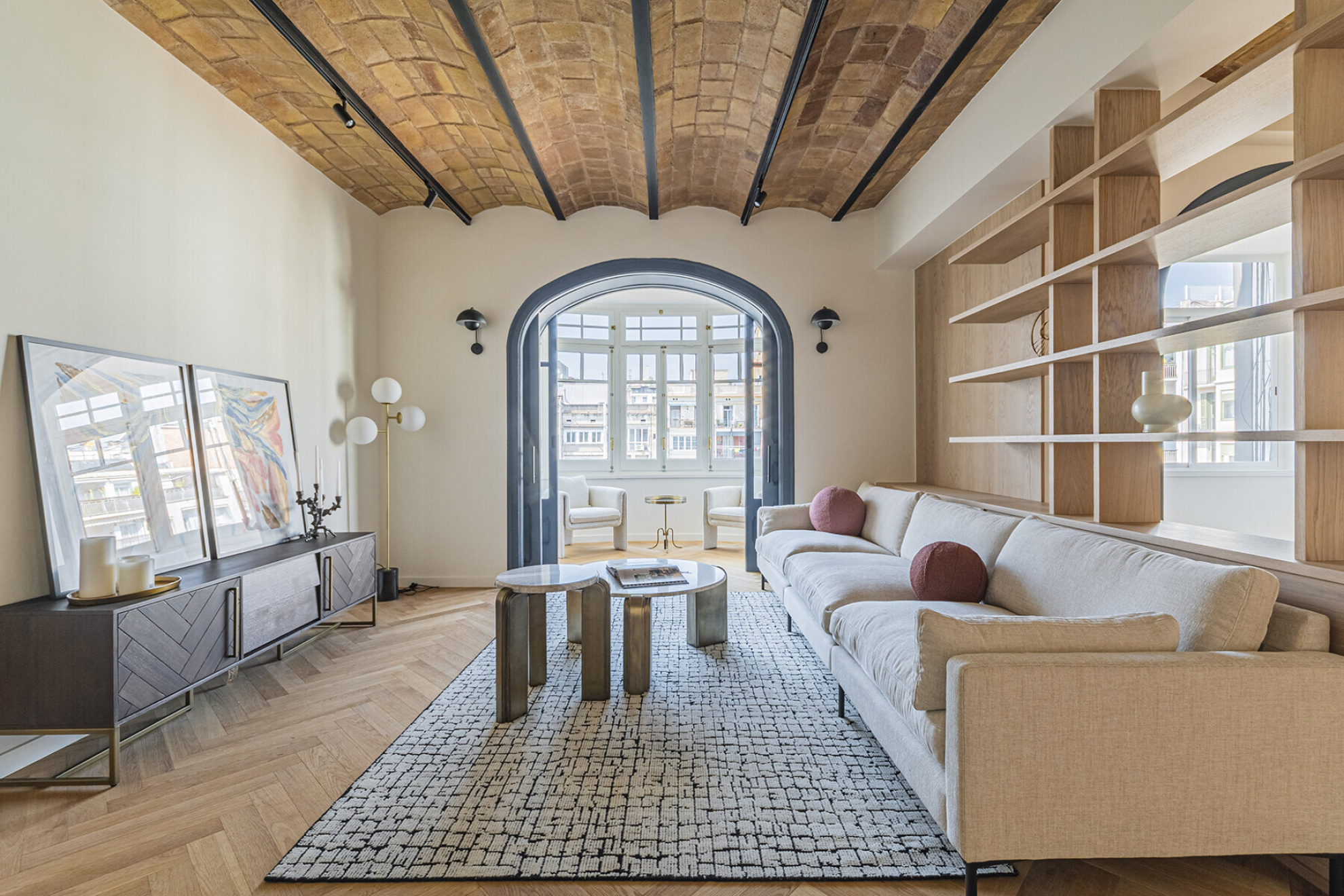  Elegant refurbished apartment of 221 m² in the Quadrat d
