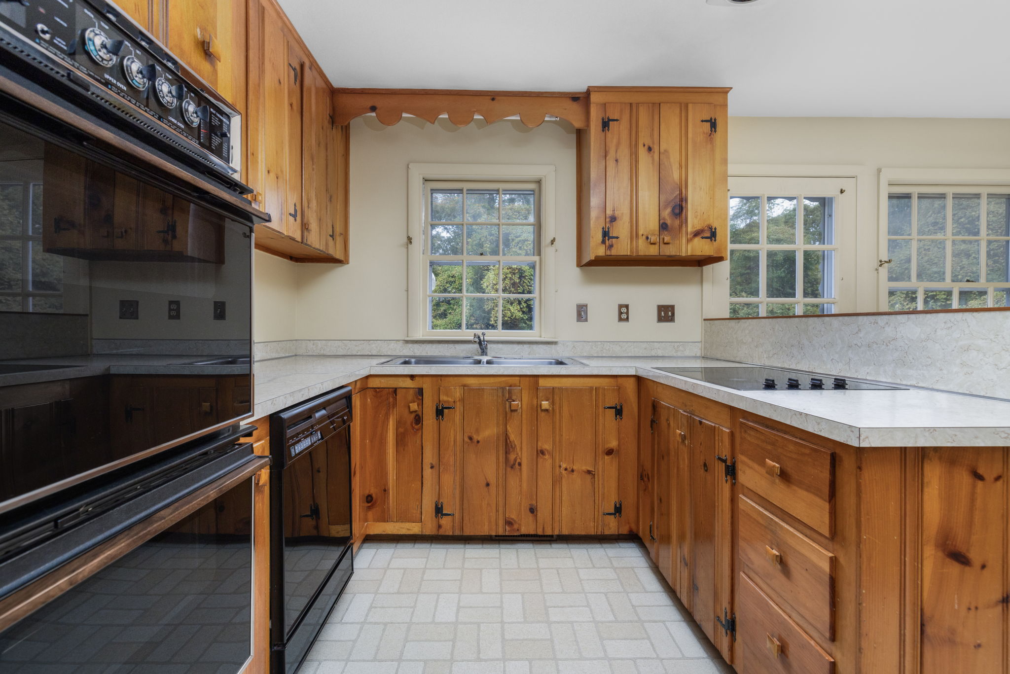  Room to Gather, Space to Grow—Make It Your Own in North Dartmouth - 物件實景