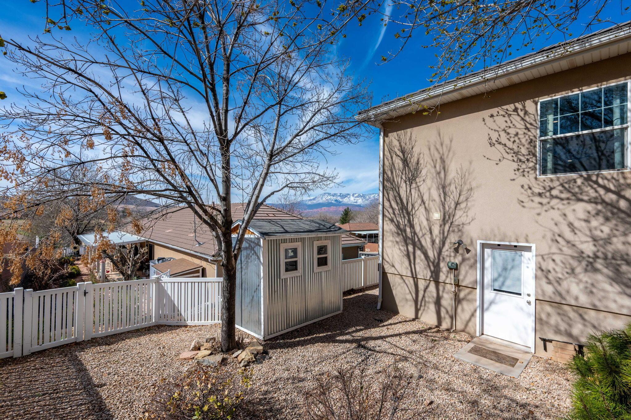 Hurricane, Utah, 84737, United States, 3 Bedrooms Bedrooms, ,3 BathroomsBathrooms,Residential,For Sale,2027412