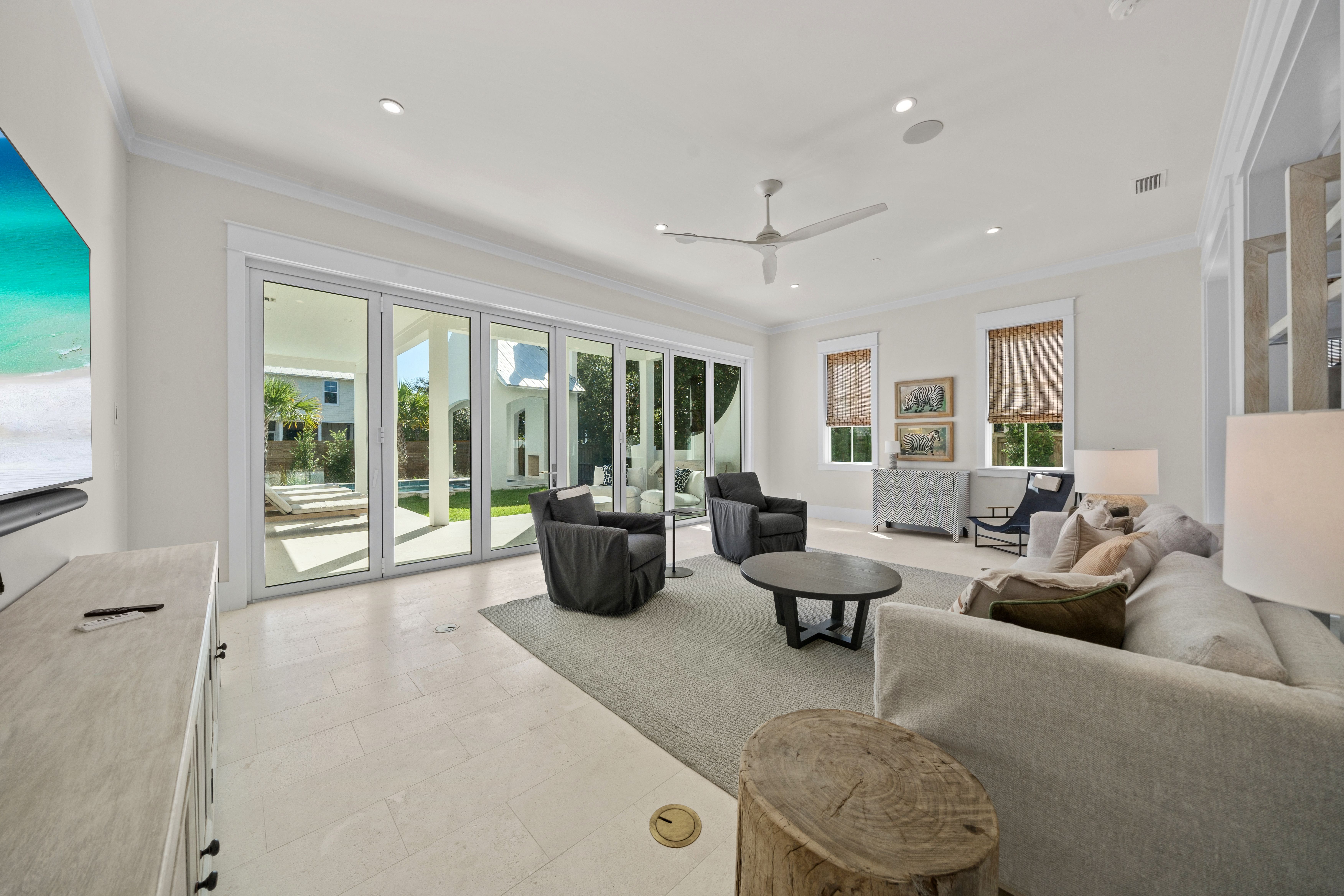  Gulf Serenity  Newer-Construction 8-Bedroom Luxury Home with Rooftop Terrace - 物件實景