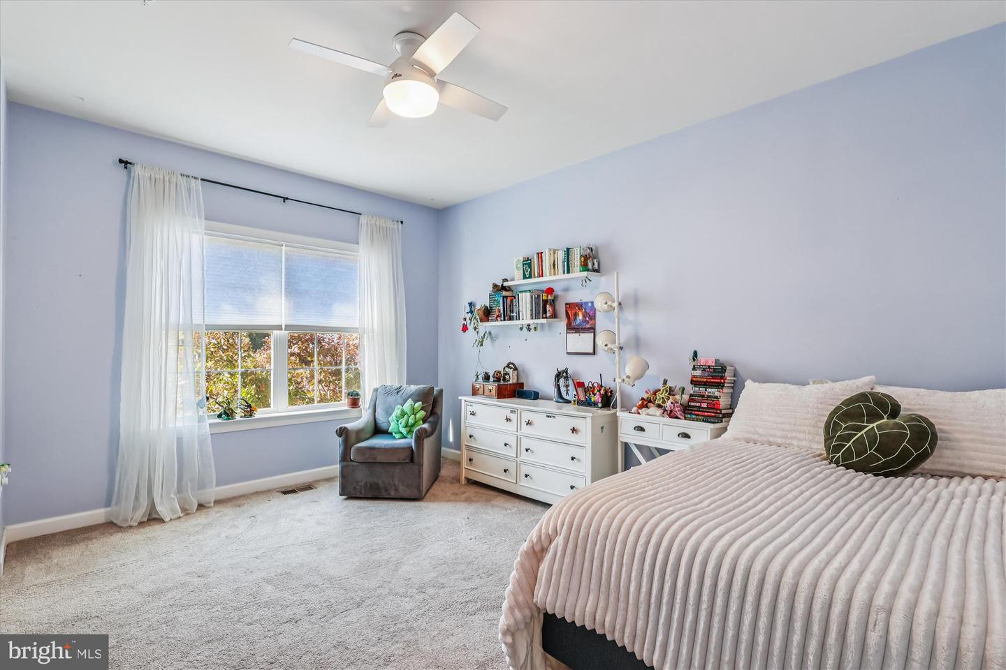 Edgewater, Maryland, 21037, United States, 4 Bedrooms Bedrooms, ,4 BathroomsBathrooms,Residential,For Sale,1987550