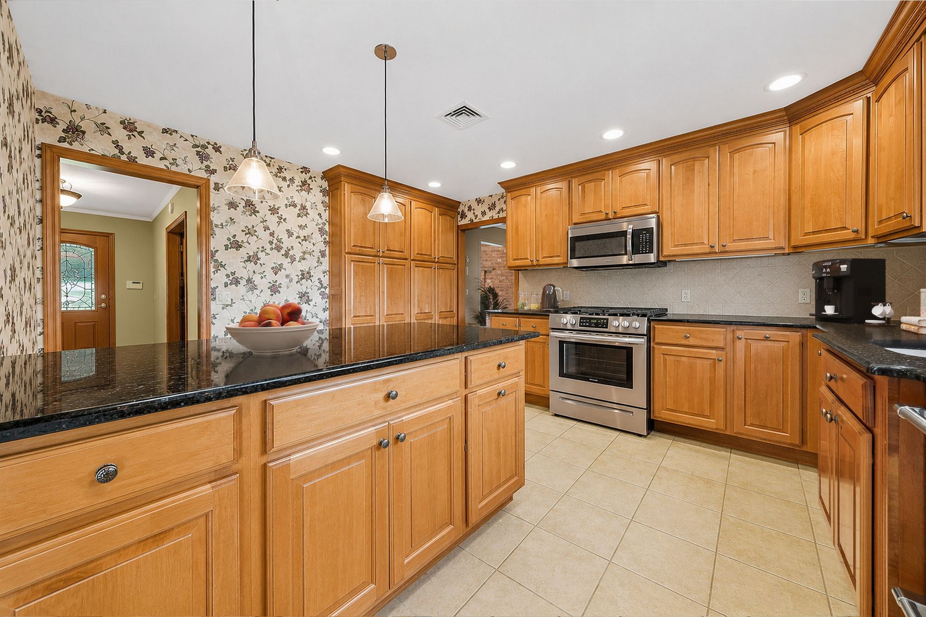  830 Raritan Rd, Scotch Plains Twp., NJ, 07076 - 物件實景