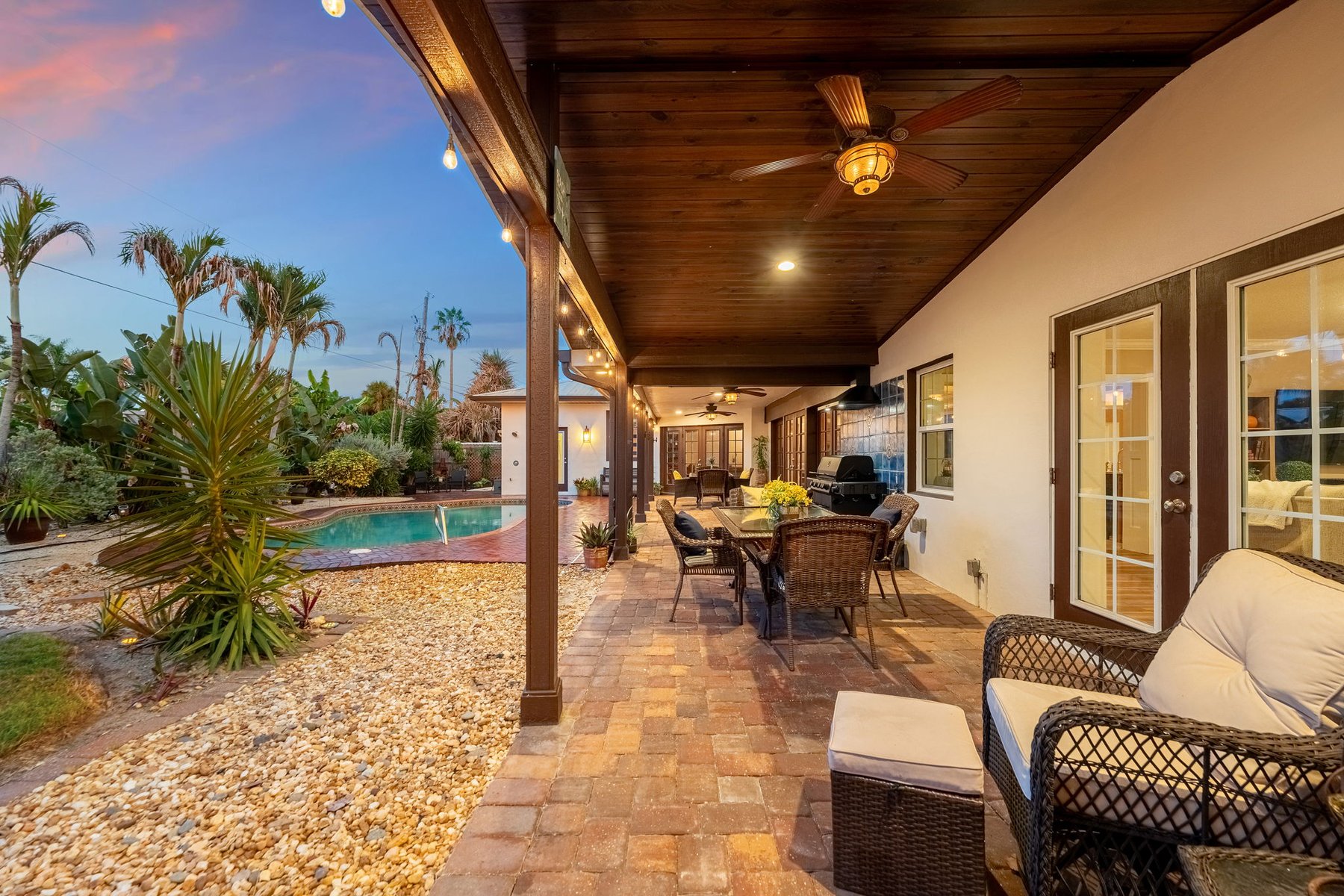  240 Deland Avenue, Indialantic, FL, 32903 - 物件實景