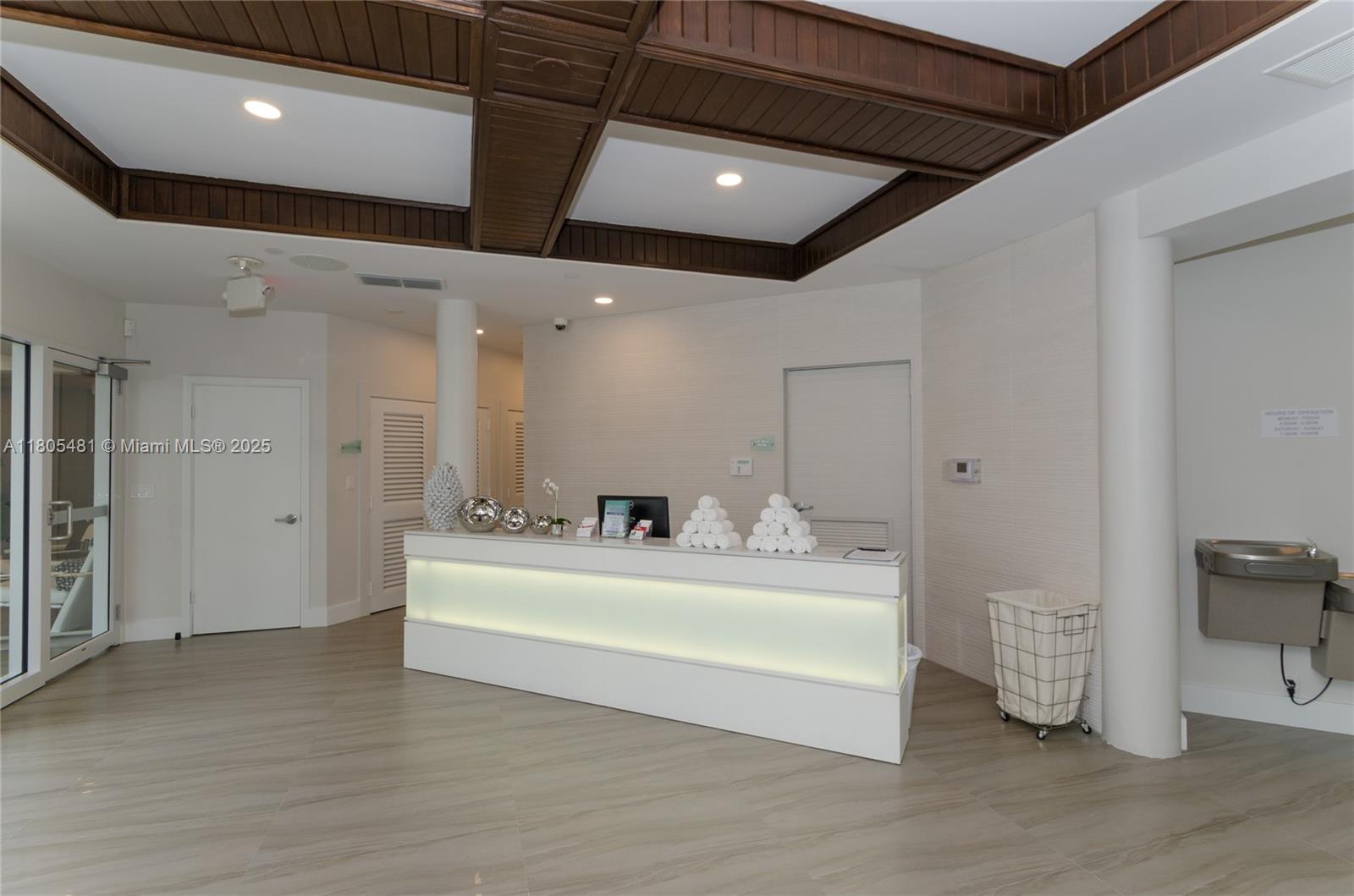 Aventura, Florida, 33180, United States, 2 Bedrooms Bedrooms, ,2 BathroomsBathrooms,Residential,For Sale,1827692
