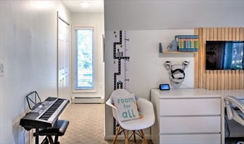 Westford, Massachusetts, 01886, United States, 4 Bedrooms Bedrooms, ,3 BathroomsBathrooms,Residential,For Sale,1980422