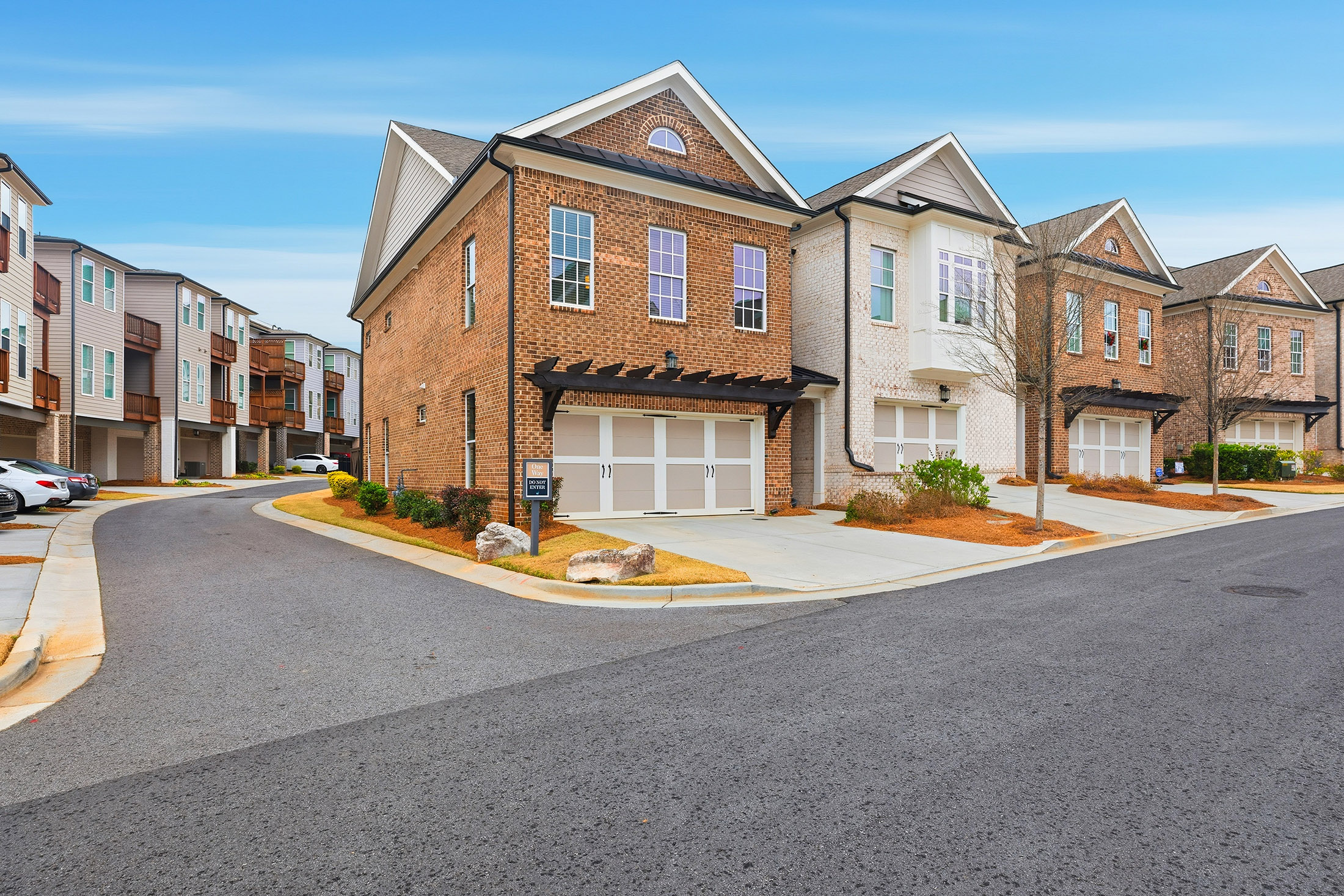  Luxury Townhome Living at its Finest - 物件實景