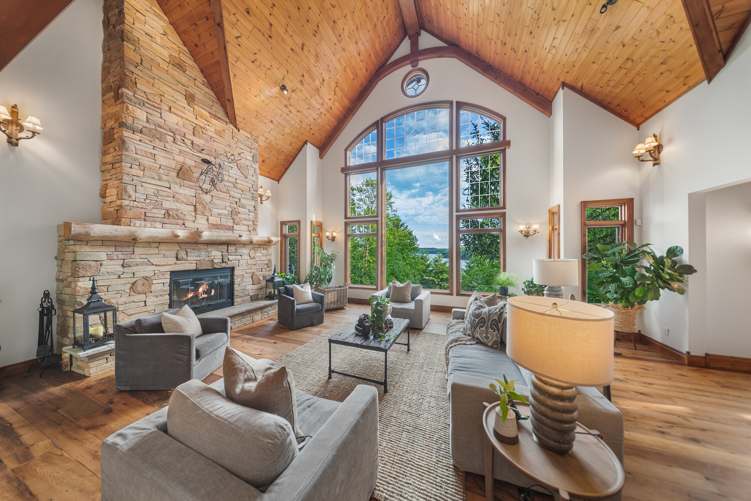  Lakefront Cottage Retreat - 物件實景
