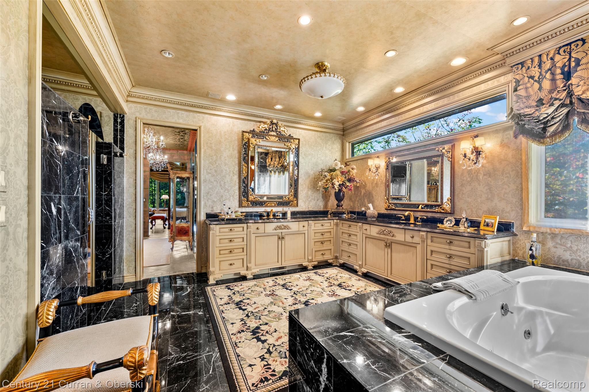 Dearborn, Michigan, 48124, United States, 4 Bedrooms Bedrooms, ,4 BathroomsBathrooms,Residential,For Sale,1983815