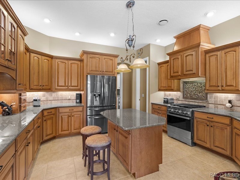 Lecanto, Florida, 34461, United States, 3 Bedrooms Bedrooms, ,4 BathroomsBathrooms,Residential,For Sale,2005544