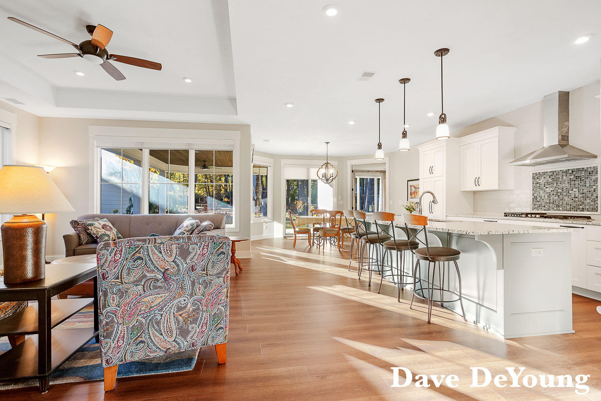 Holland, Michigan, 49424, United States, 3 Bedrooms Bedrooms, ,3 BathroomsBathrooms,Residential,For Sale,1986550