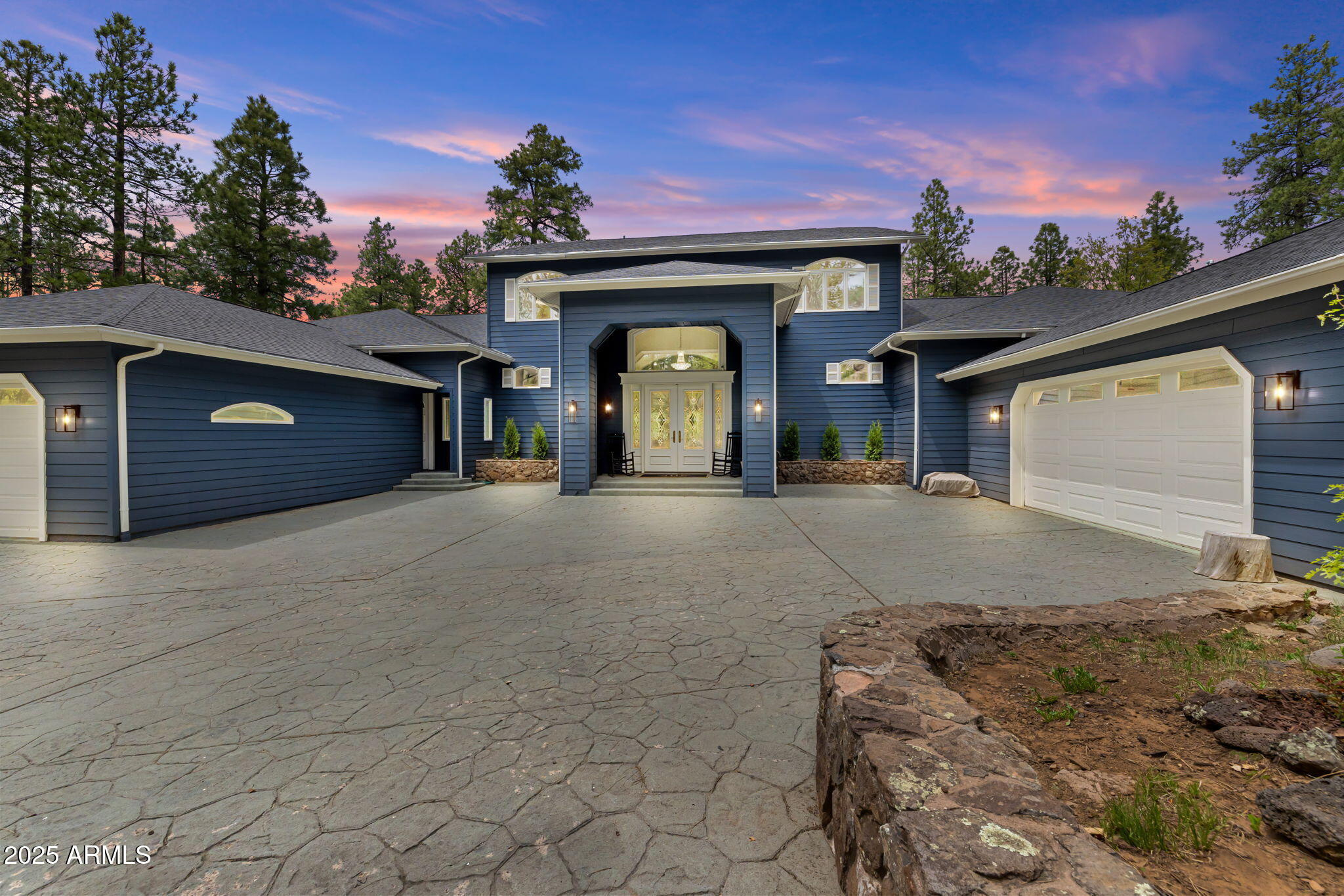 Munds Park, Arizona, 86017, United States, 5 Bedrooms Bedrooms, ,4 BathroomsBathrooms,Residential,For Sale,1932154