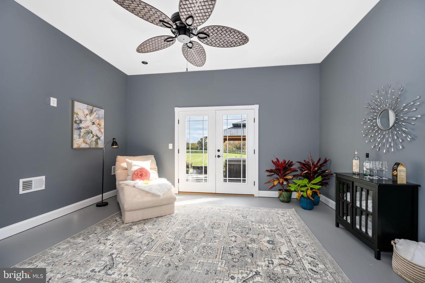 Queenstown, Maryland, 21658, United States, 5 Bedrooms Bedrooms, ,5 BathroomsBathrooms,Residential,For Sale,1988334