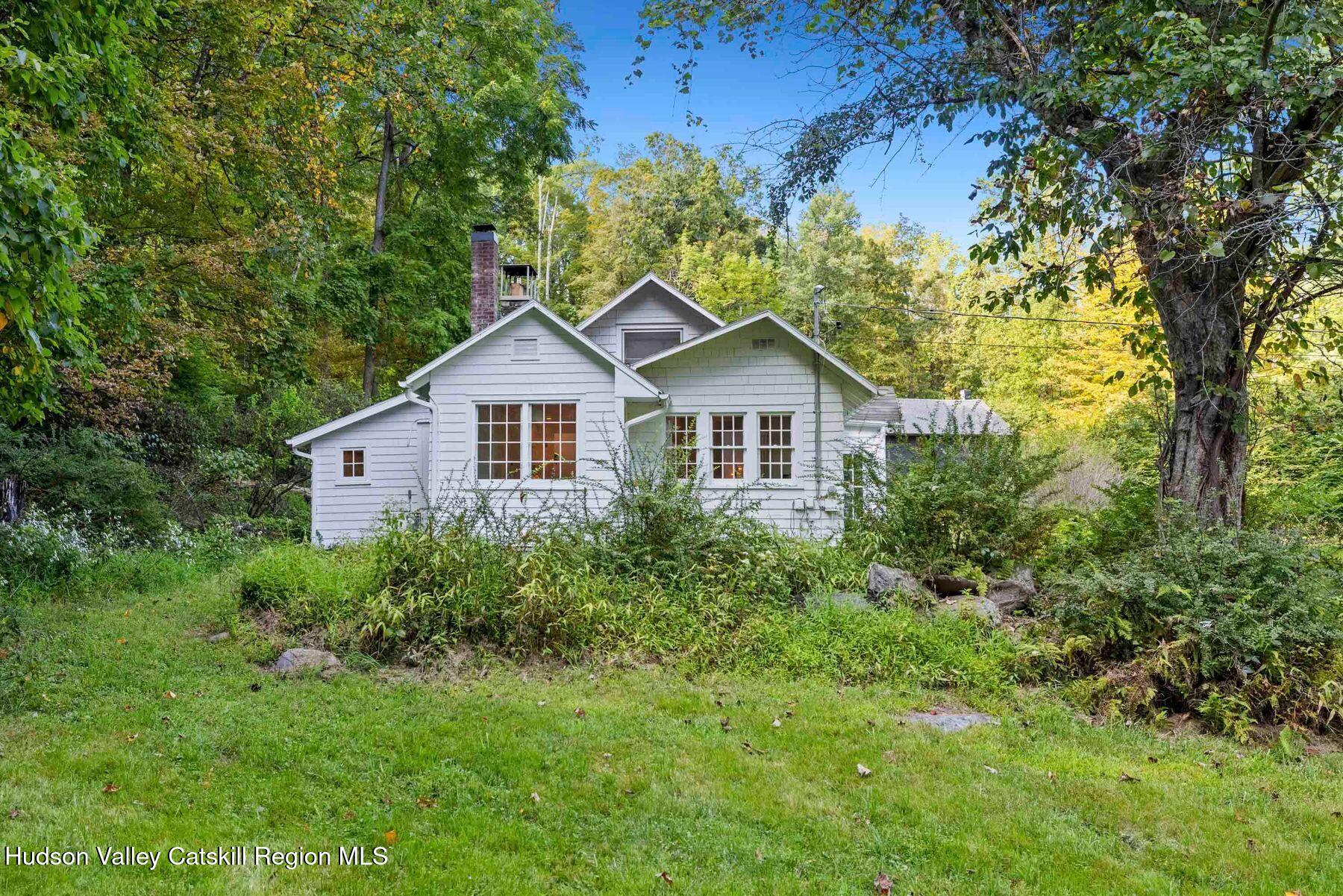 Woodstock, New York, 12409, United States, 2 Bedrooms Bedrooms, ,2 BathroomsBathrooms,Residential,For Sale,1949648