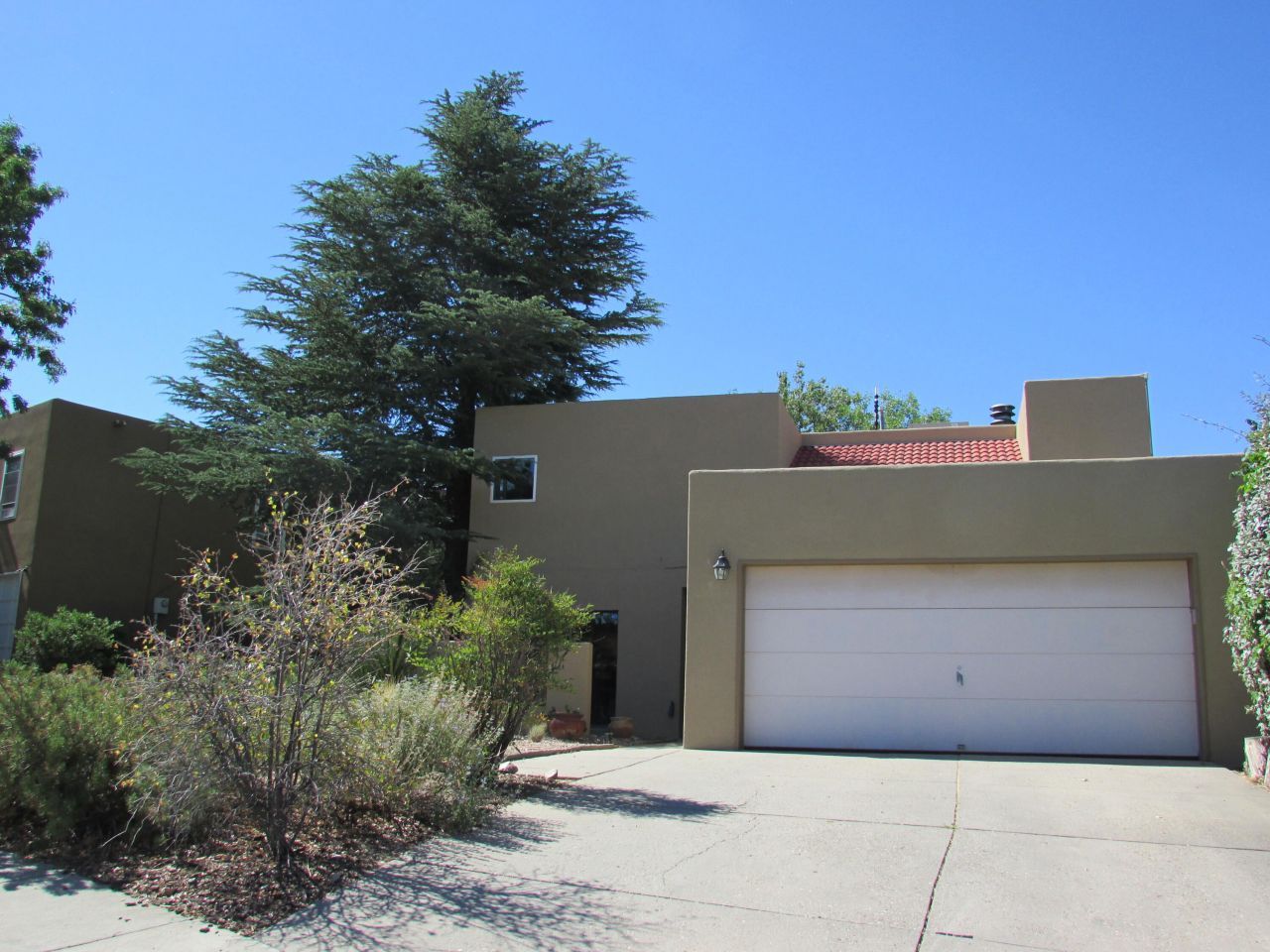 Albuquerque, New Mexico, 87111, United States, 4 Bedrooms Bedrooms, ,3 BathroomsBathrooms,Residential,For Sale,1919605