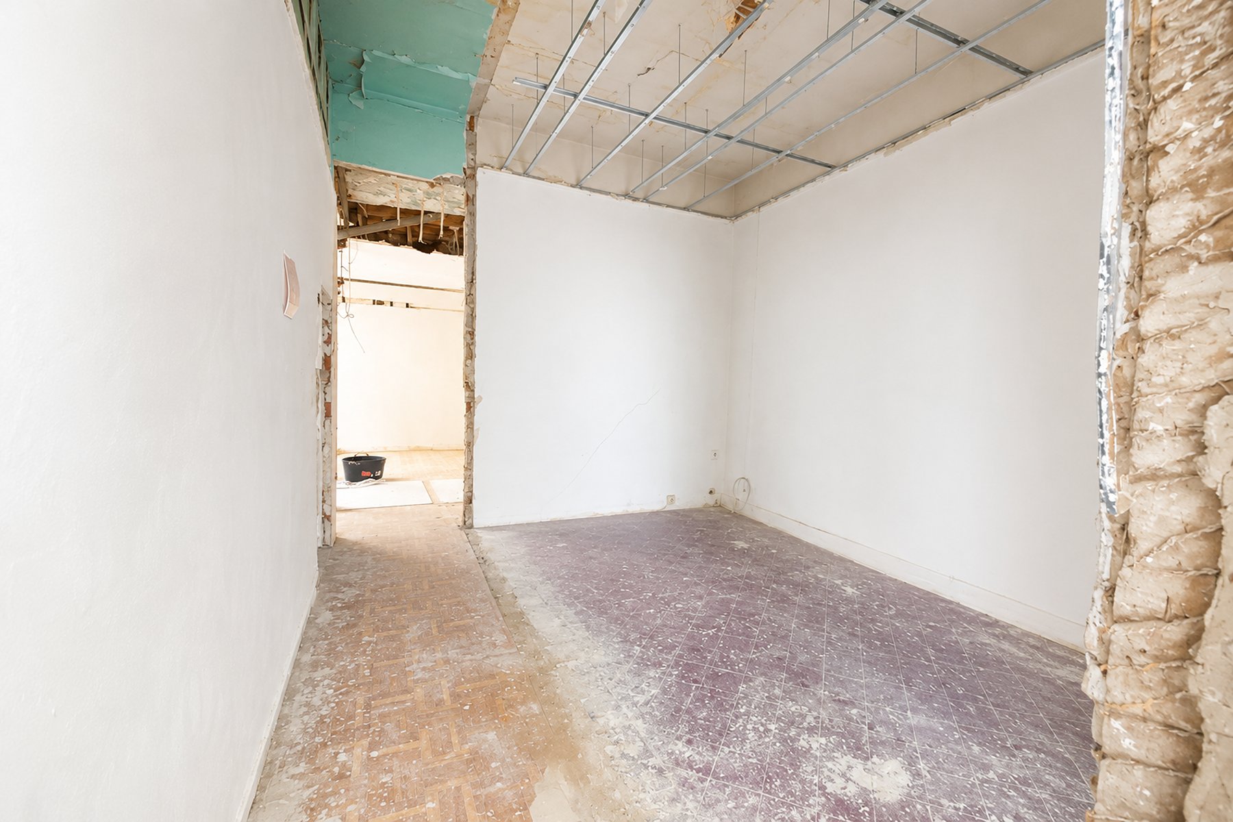  Magnificent flat to refurbish in the literary quarter - 物件實景