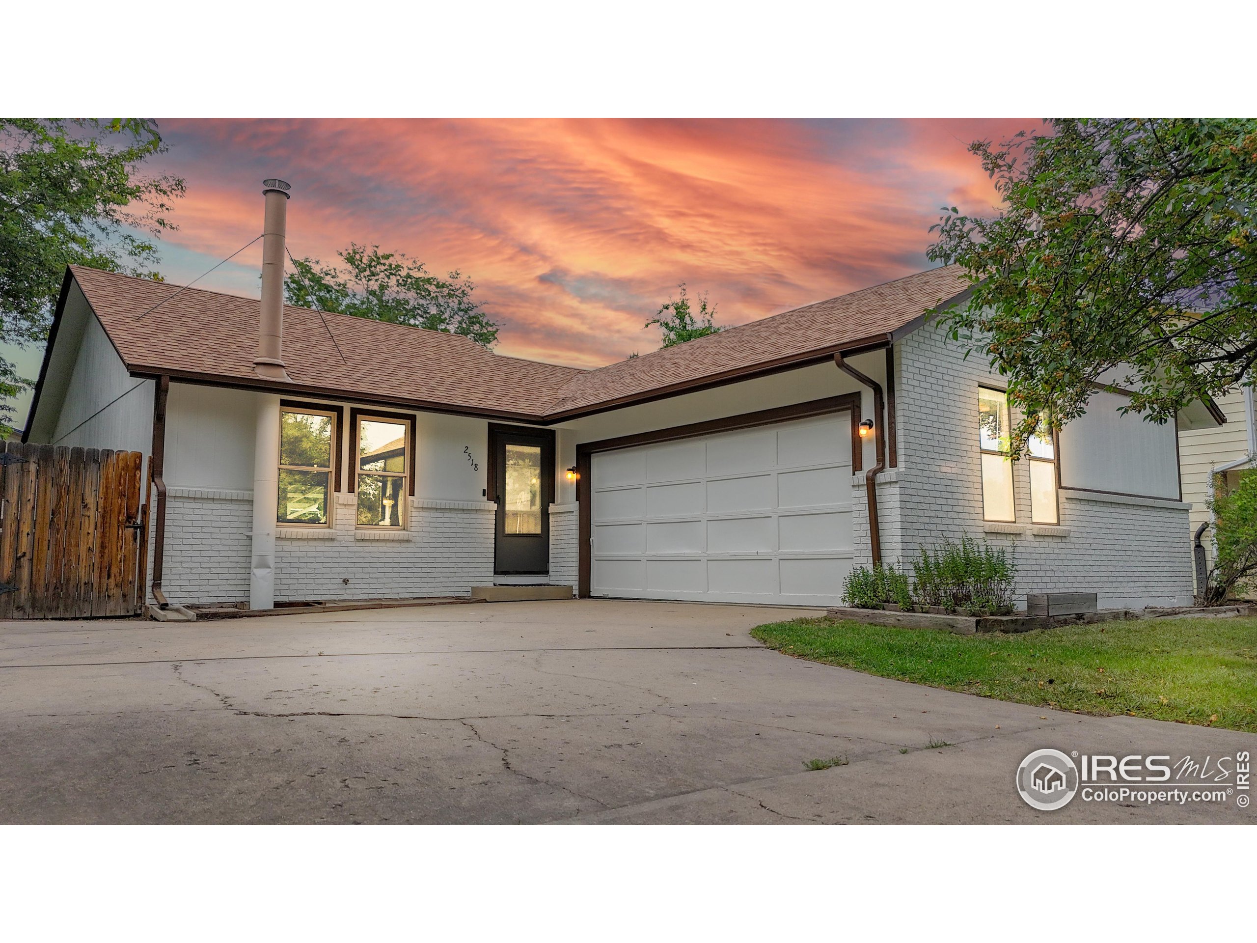 Fort Collins, Colorado, 80521, United States, 3 Bedrooms Bedrooms, ,1 BathroomBathrooms,Residential,For Sale,1948216
