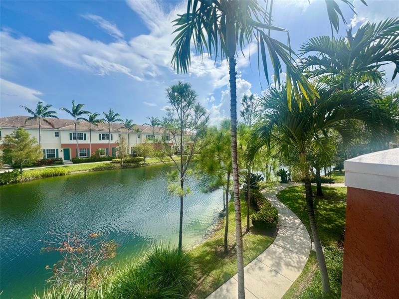Pompano Beach, Florida, 33060, United States, 4 Bedrooms Bedrooms, ,4 BathroomsBathrooms,Residential,For Sale,1996952