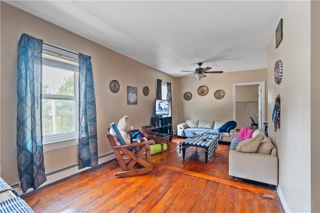 Burrillville, Rhode Island, 02830, United States, 7 Bedrooms Bedrooms, ,4 BathroomsBathrooms,Residential,For Sale,2006164