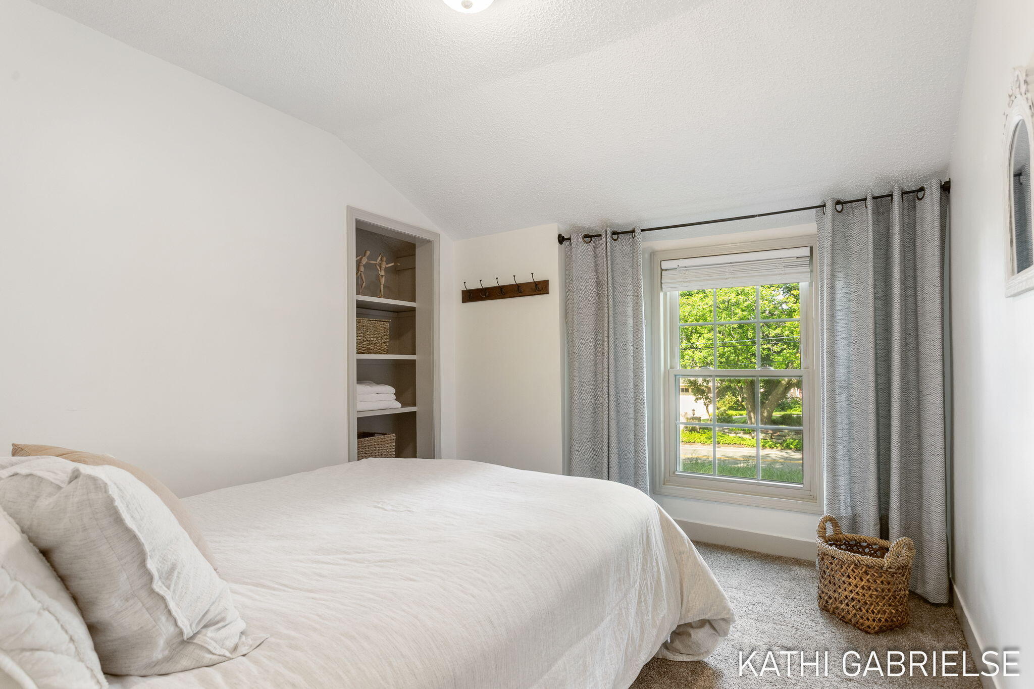 Spring Lake, Michigan, 49456, United States, 3 Bedrooms Bedrooms, ,2 BathroomsBathrooms,Residential,For Sale,1916666