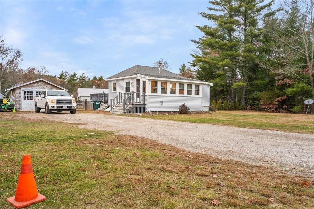 Sandwich, Massachusetts, 02563, United States, 2 Bedrooms Bedrooms, ,1 BathroomBathrooms,Residential,For Sale,1794763