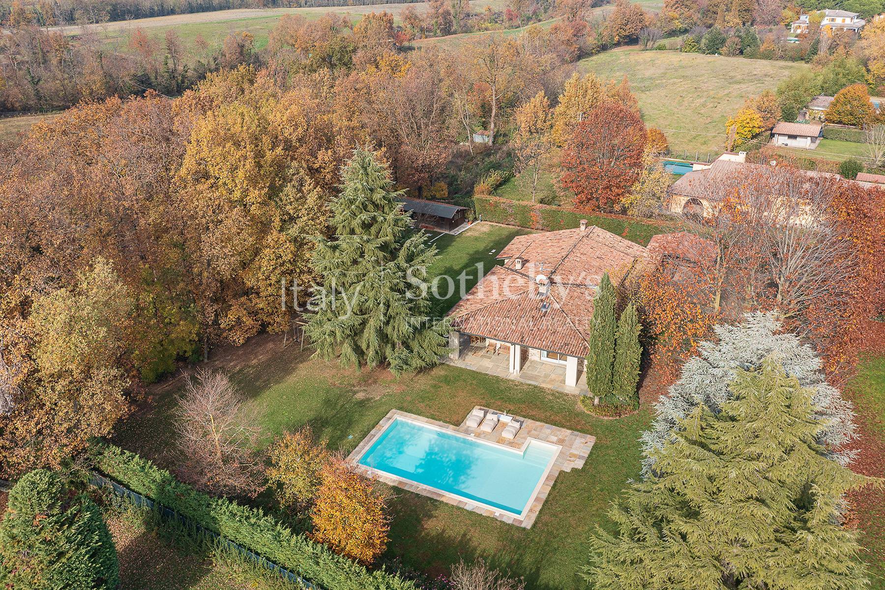  Villa with swimming pool and private woodland in the Trebbia Valley, south of - 物件實景