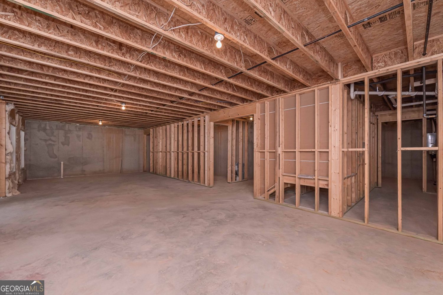 Douglasville, Georgia, 30135, United States, 5 Bedrooms Bedrooms, ,5 BathroomsBathrooms,Residential,For Sale,1929724