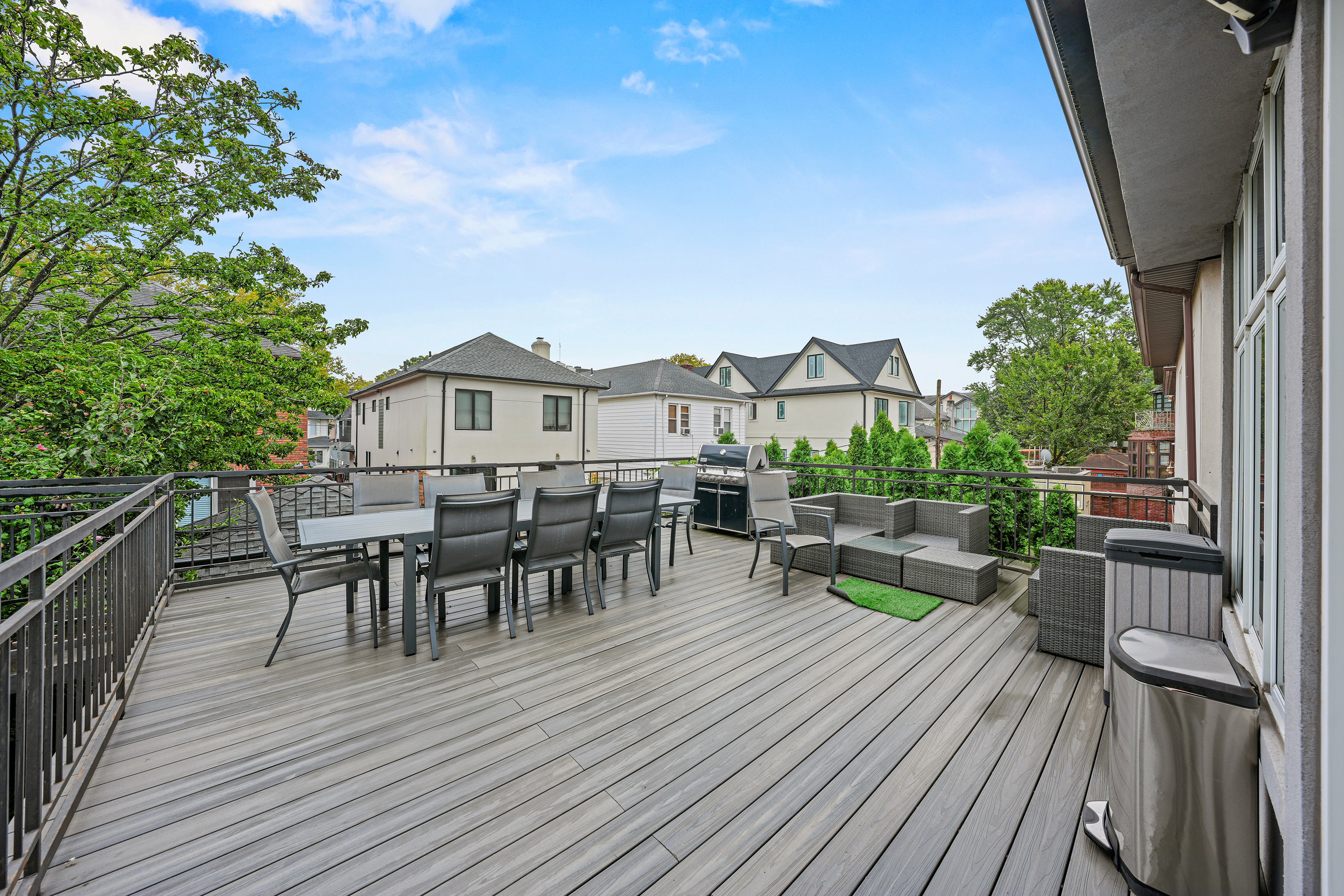 Brooklyn, New York, 11230, United States, 7 Bedrooms Bedrooms, ,7 BathroomsBathrooms,Residential,For Sale,1990227