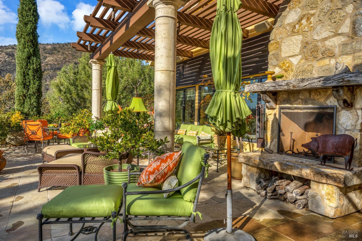 Calistoga, California, 94515, United States, 3 Bedrooms Bedrooms, ,5 BathroomsBathrooms,Residential,For Sale,1738551