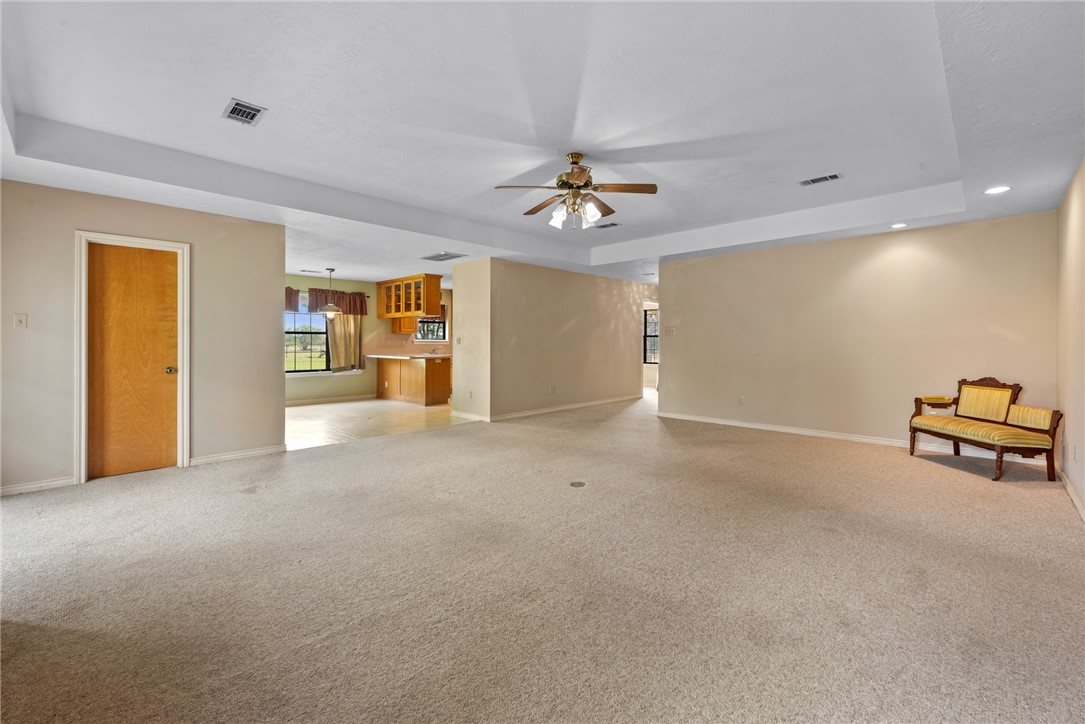 Bryan, Texas, 77808, United States, 4 Bedrooms Bedrooms, ,4 BathroomsBathrooms,Residential,For Sale,1975191