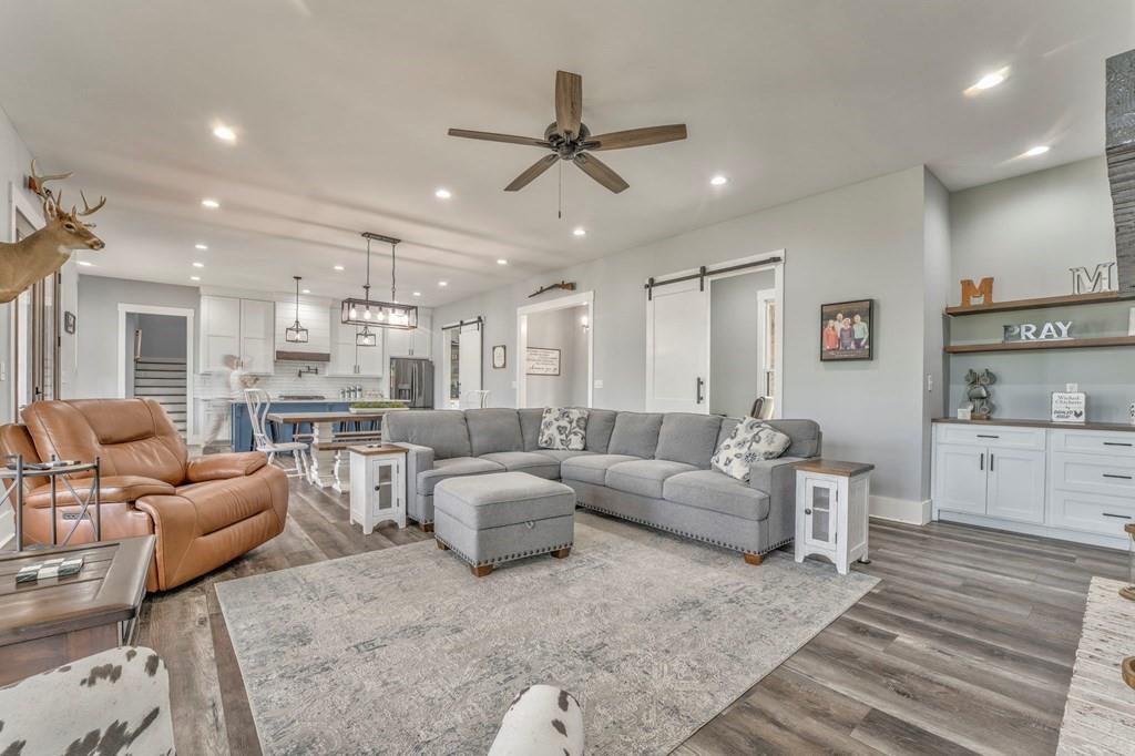 Cohutta, Georgia, 30710, United States, 4 Bedrooms Bedrooms, ,5 BathroomsBathrooms,Residential,For Sale,1792903