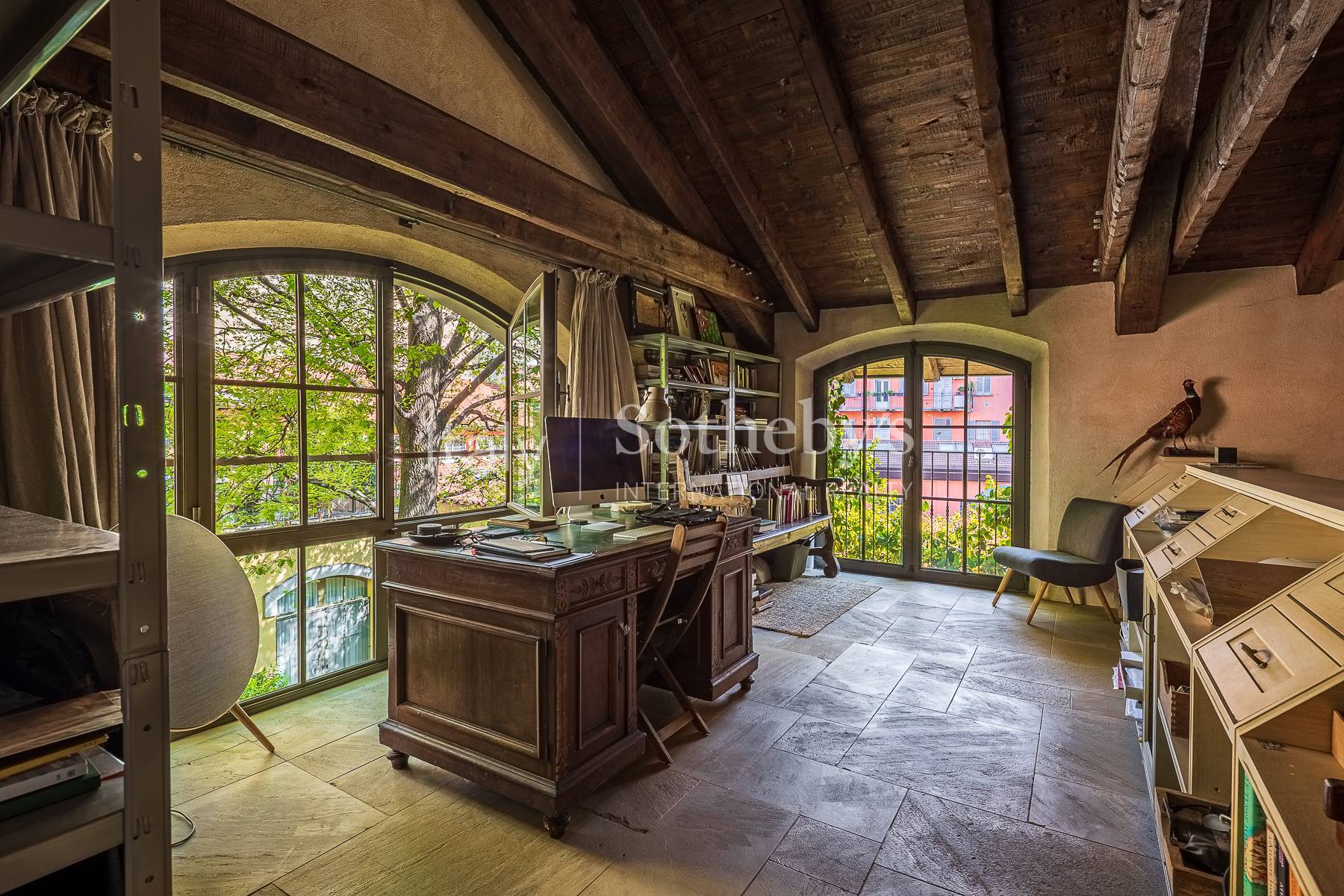  A refined residence in a private setting - 物件實景