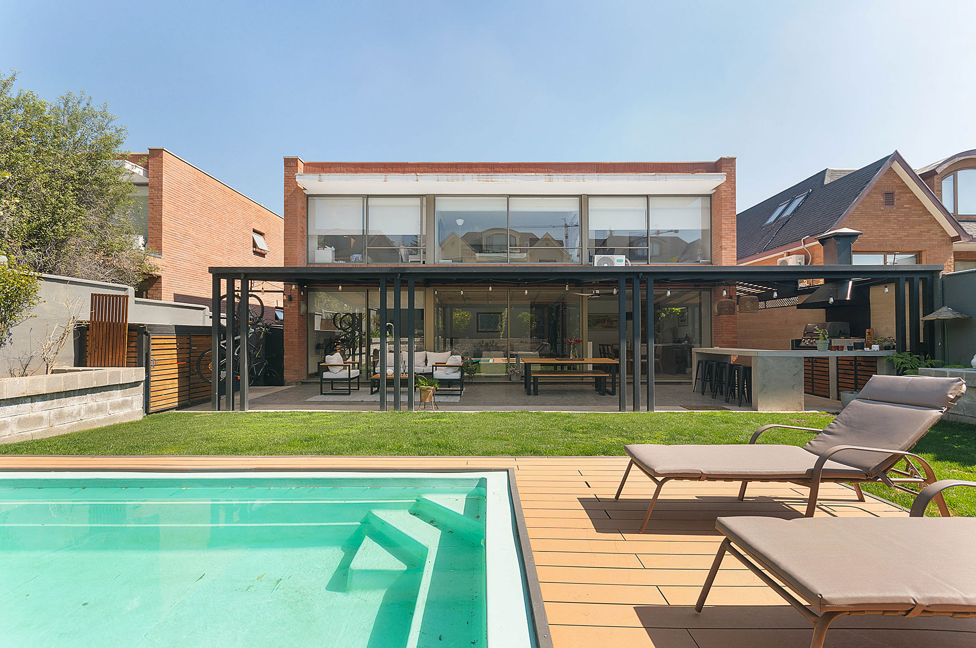  Remodeled Mediterranean-Style House in San Carlos de Apoquindo - 物件實景